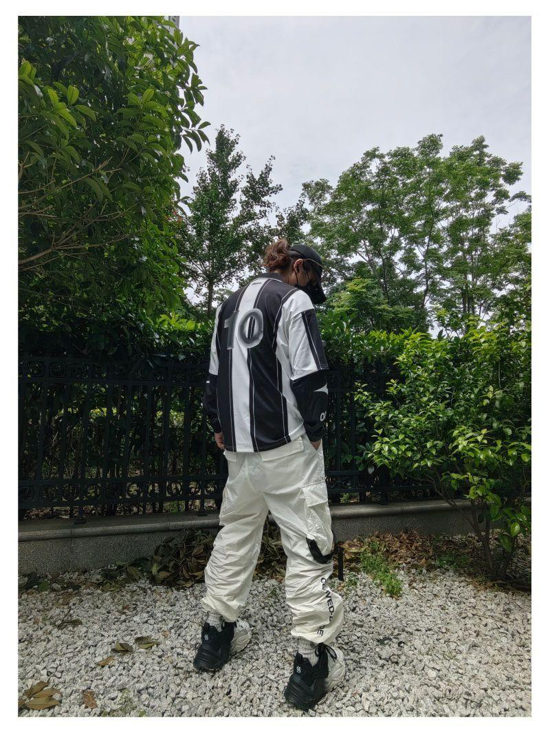 夏日足球风运动T恤休闲风穿搭分享