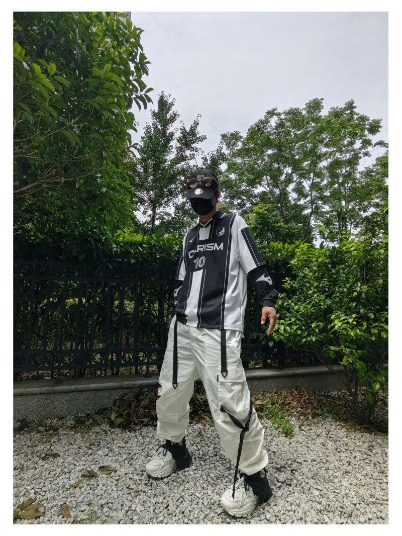 夏日足球风运动T恤休闲风穿搭分享