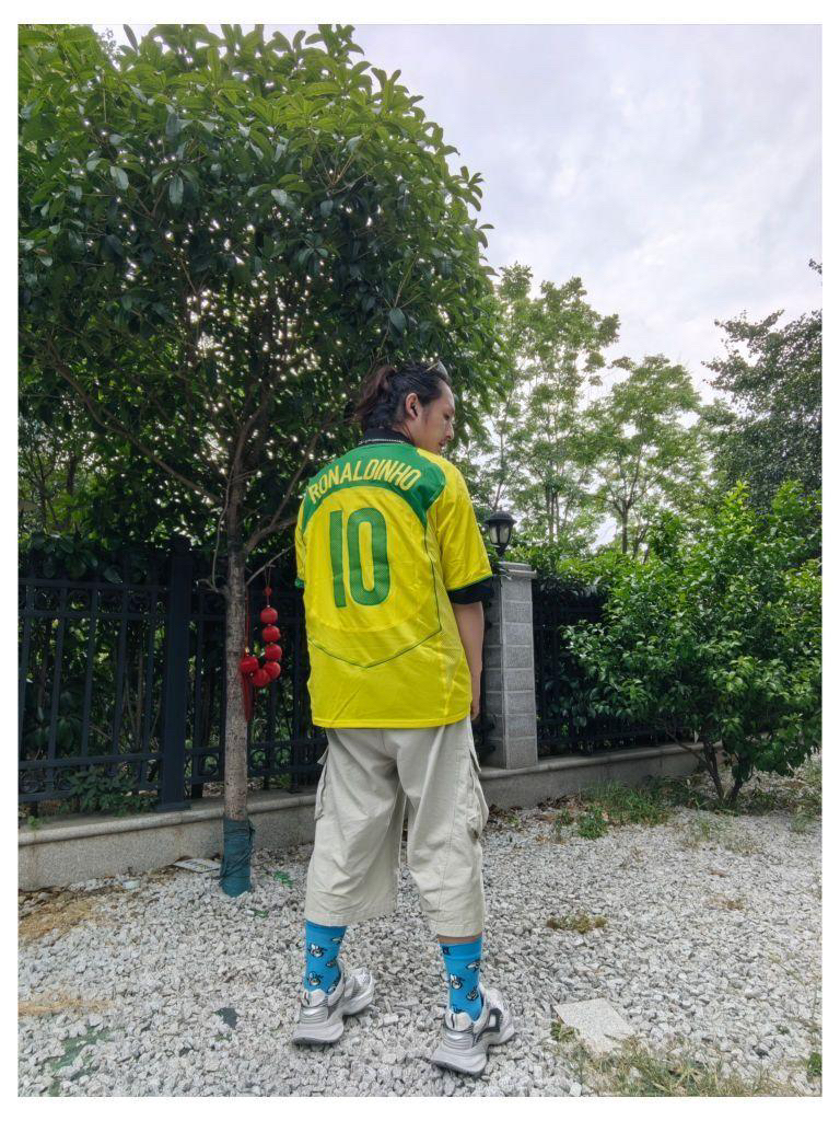 运动户外休闲风秋日七分工装裤穿搭分享