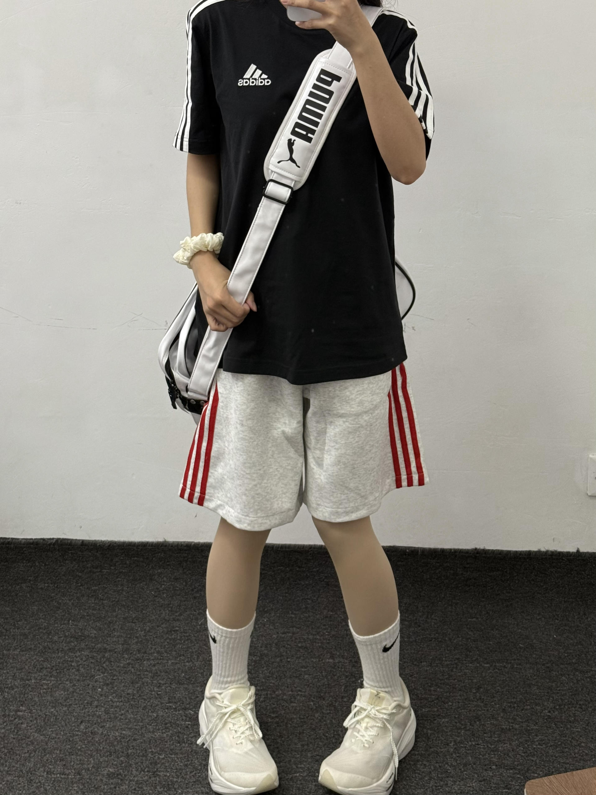 运动风日常穿搭