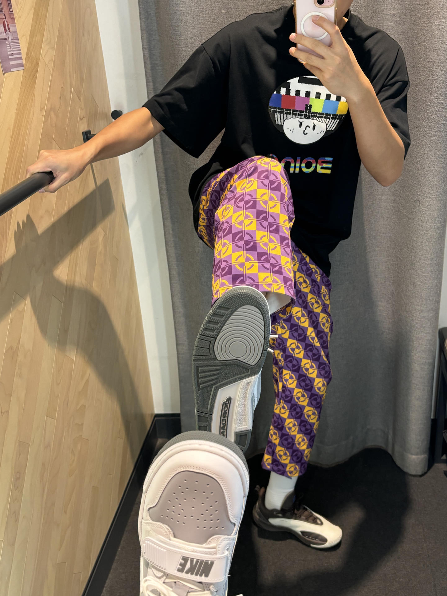 明星彭于晏秋日氛围感ootd