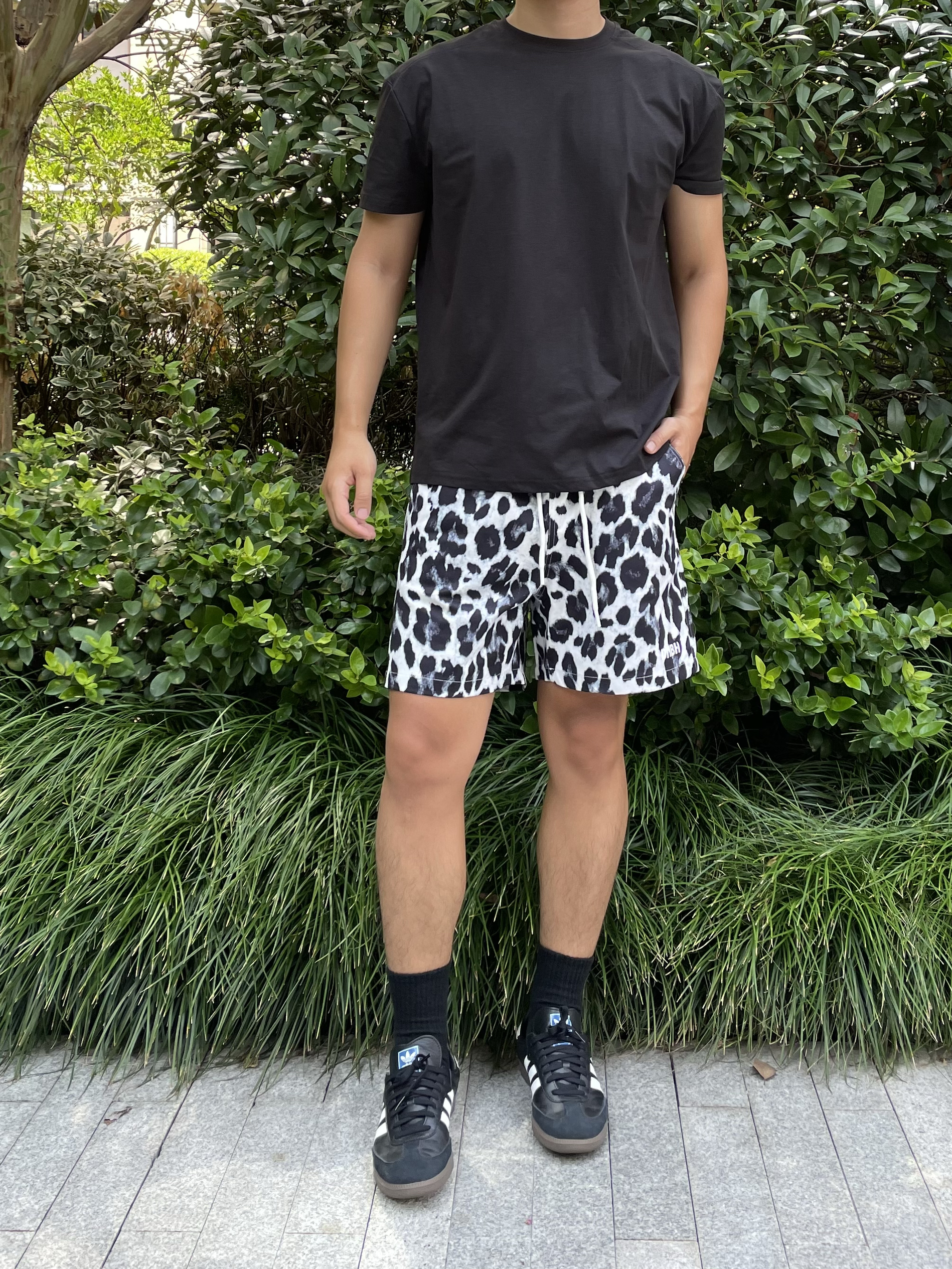 OOTD ｜耍帅还得是豹纹哇～