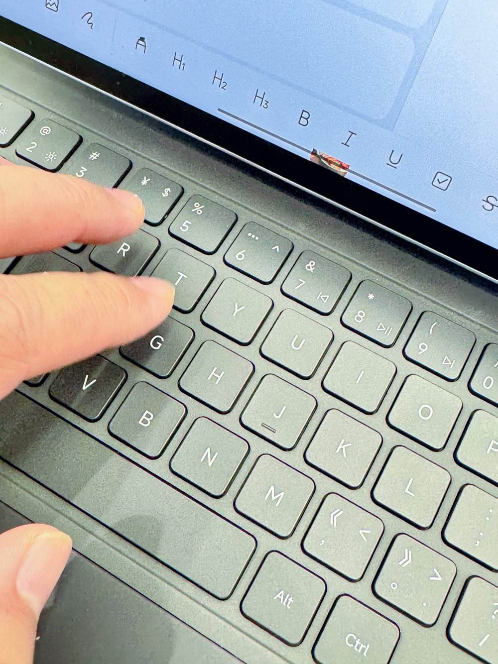 2K+价位值不值?小米Pad 8 Pro真实体验分享