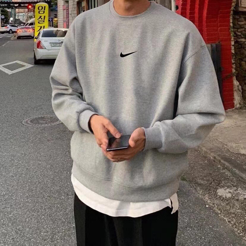 浅灰小勾卫衣，慵懒感天花板☁️