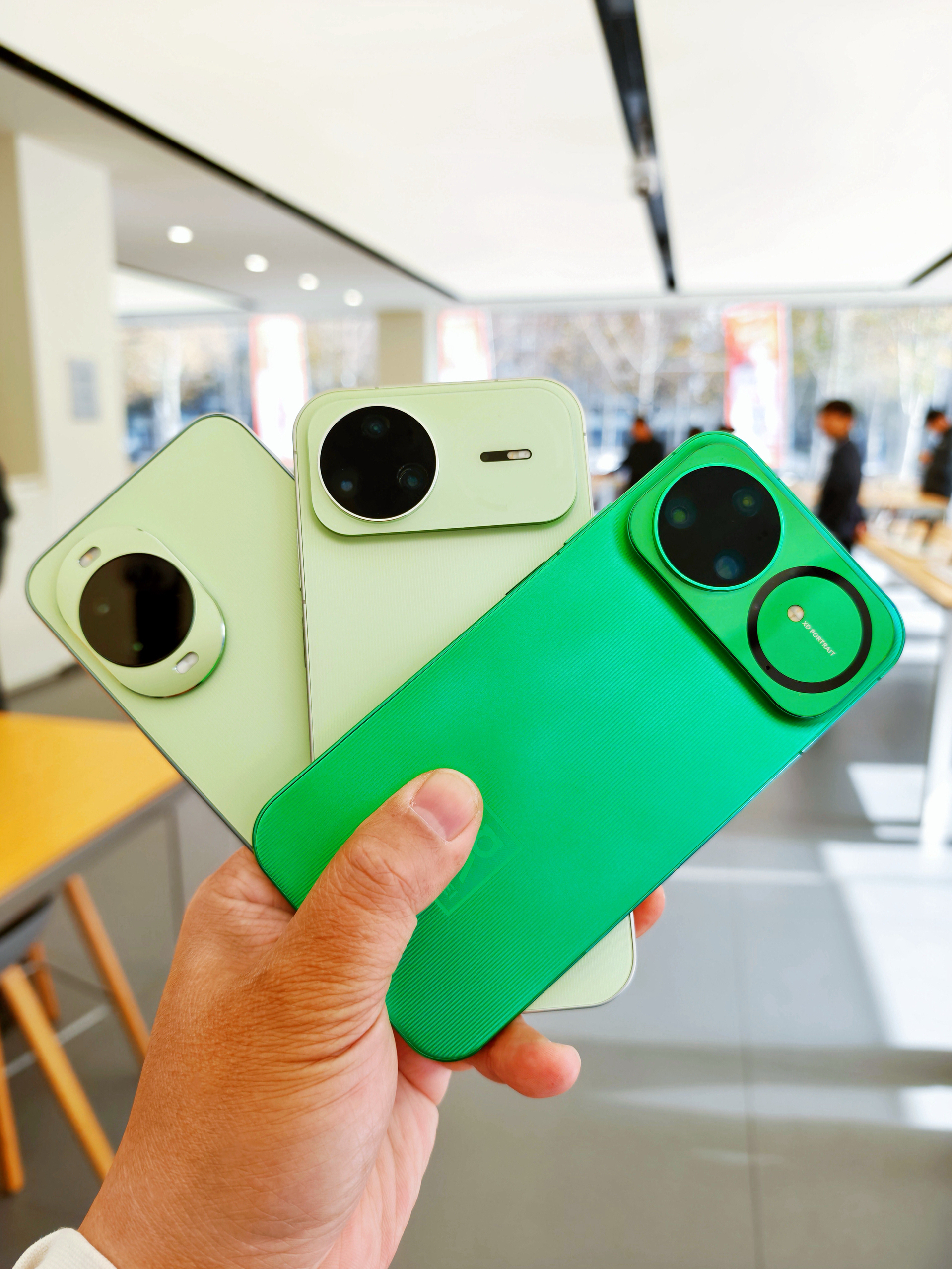 nova15三兄弟影像横评|长焦不仅是价格分水岭,也是需求分水岭