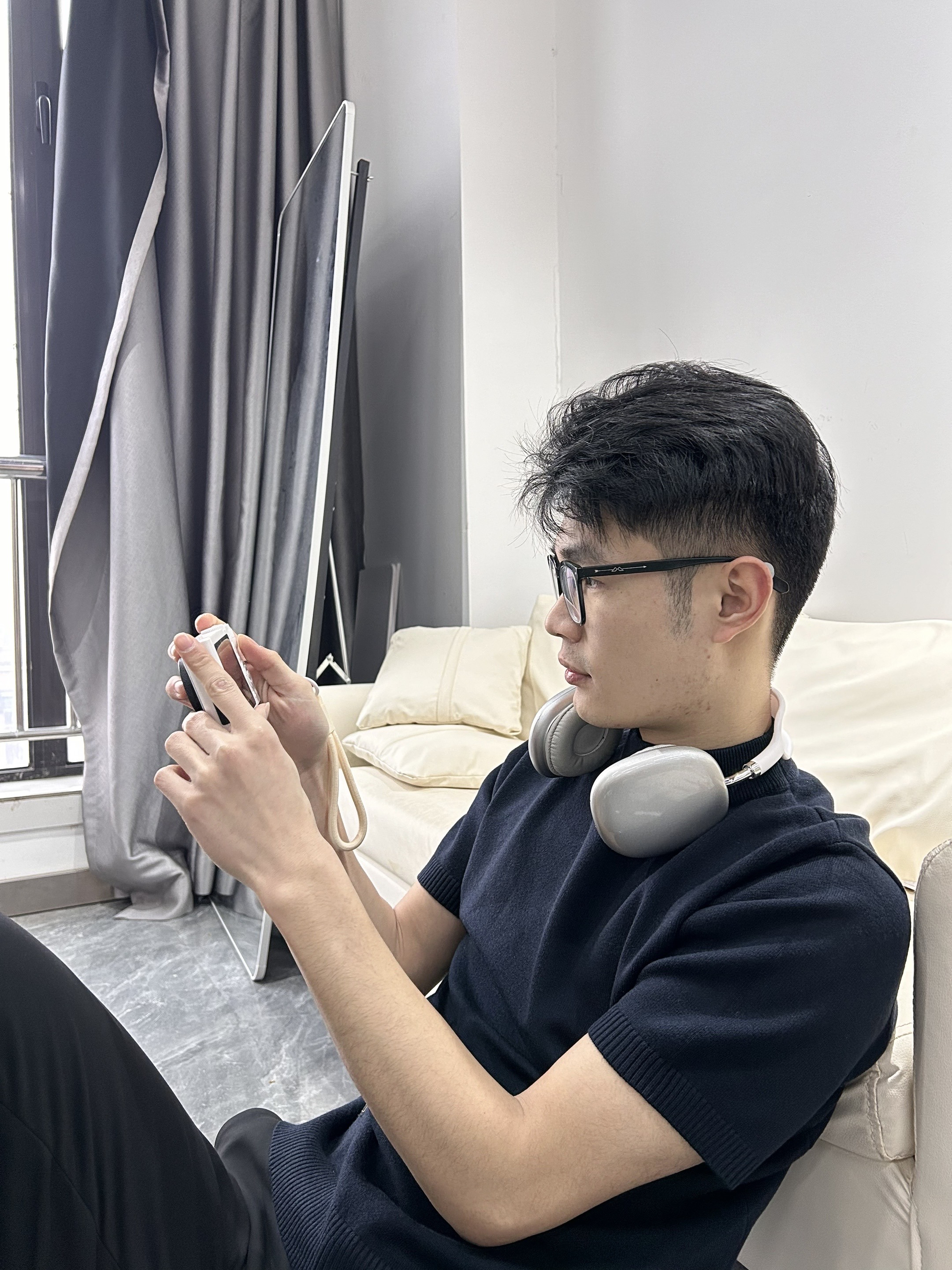 短袖针织衫的日常穿搭体验，舒服又百搭