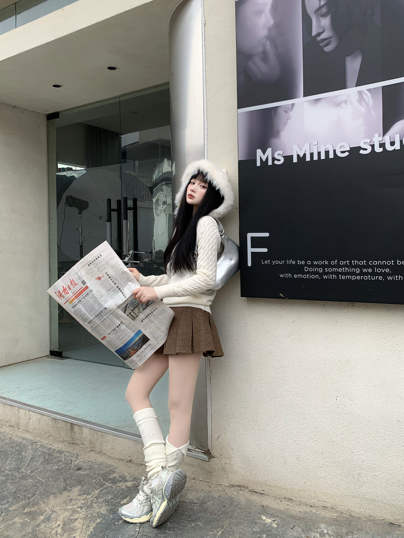 辣妹街头时髦感太出片啦