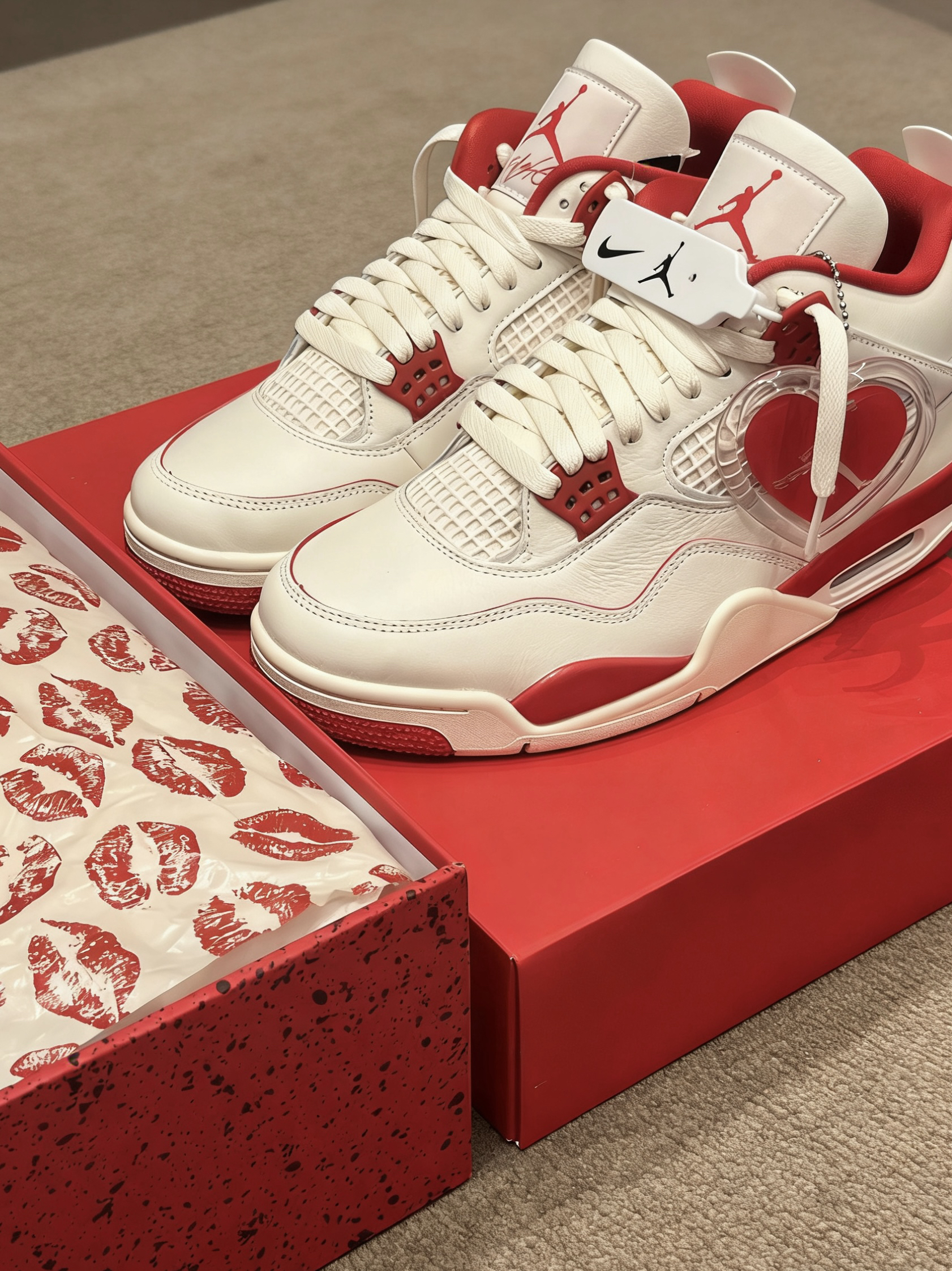 红唇诱惑💋甜蜜暴击♥️情人节限定还能这么玩😍