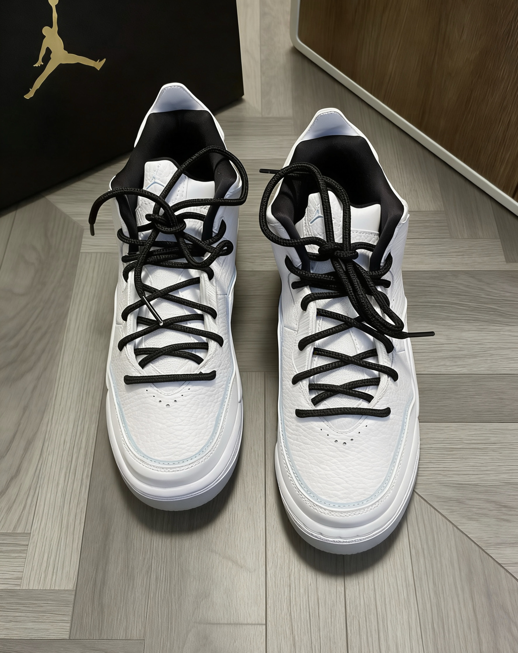 这双Jordan Courtside 23,我穿了快一个月,说点实在的感受😌