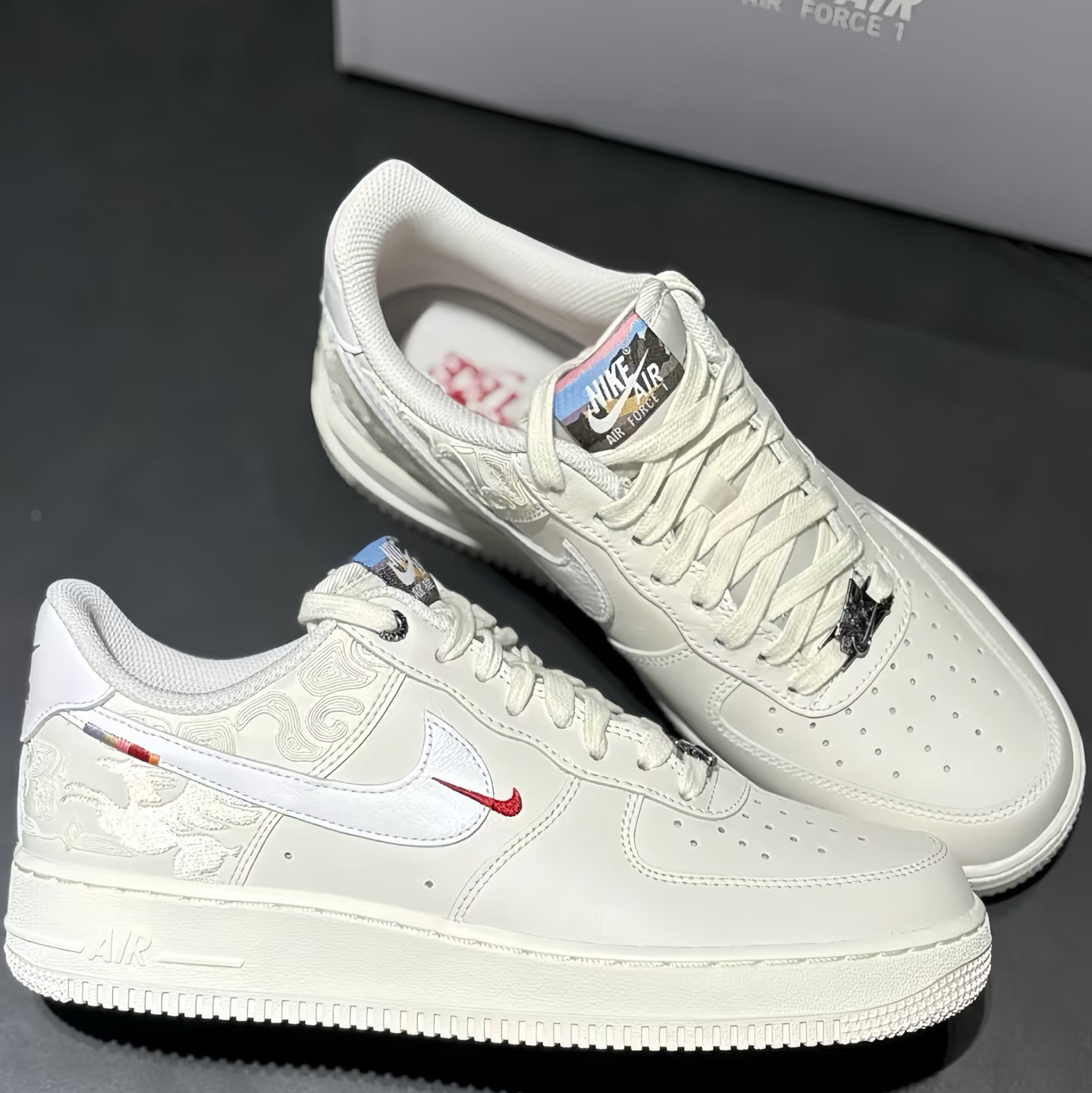 Nike Air Force 1 马年限定“白龙马”配色🐴🐴🐴