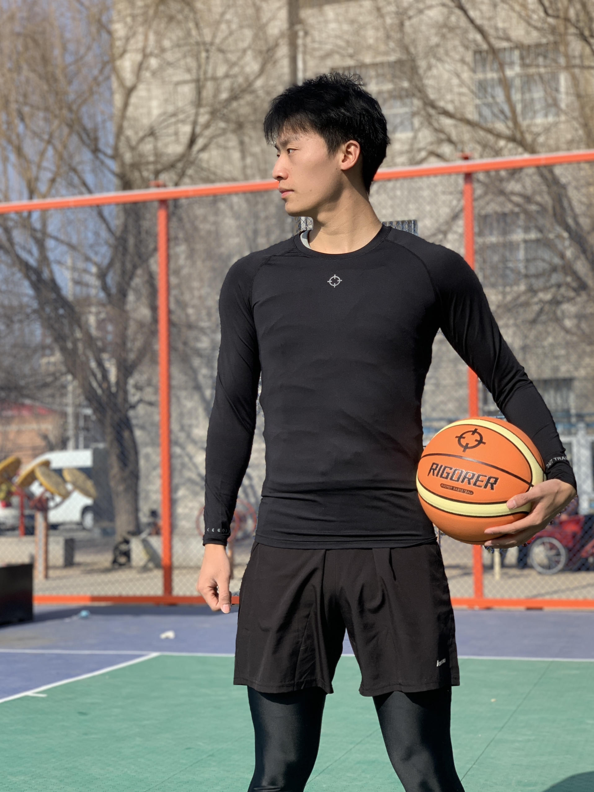 男大户外运动穿搭