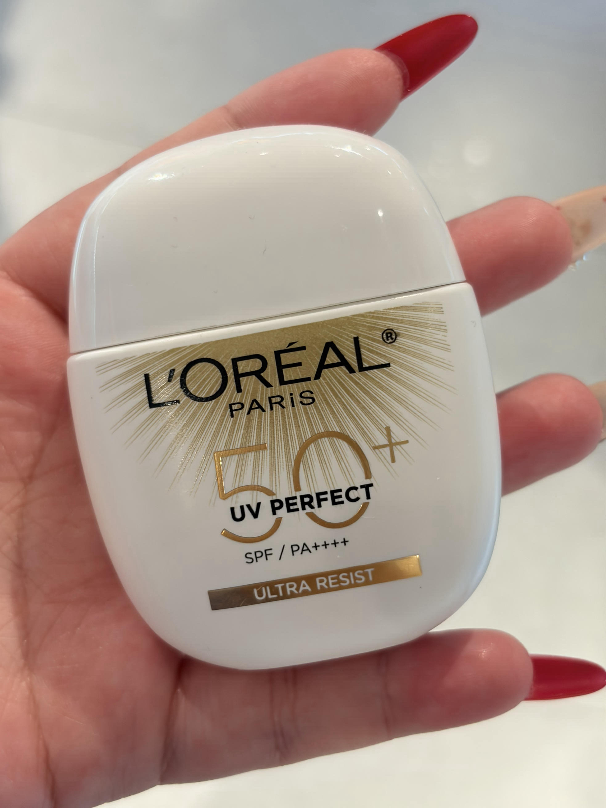 欧莱雅小金管防晒｜SPF50+高倍防护，通勤防晒天花板👍