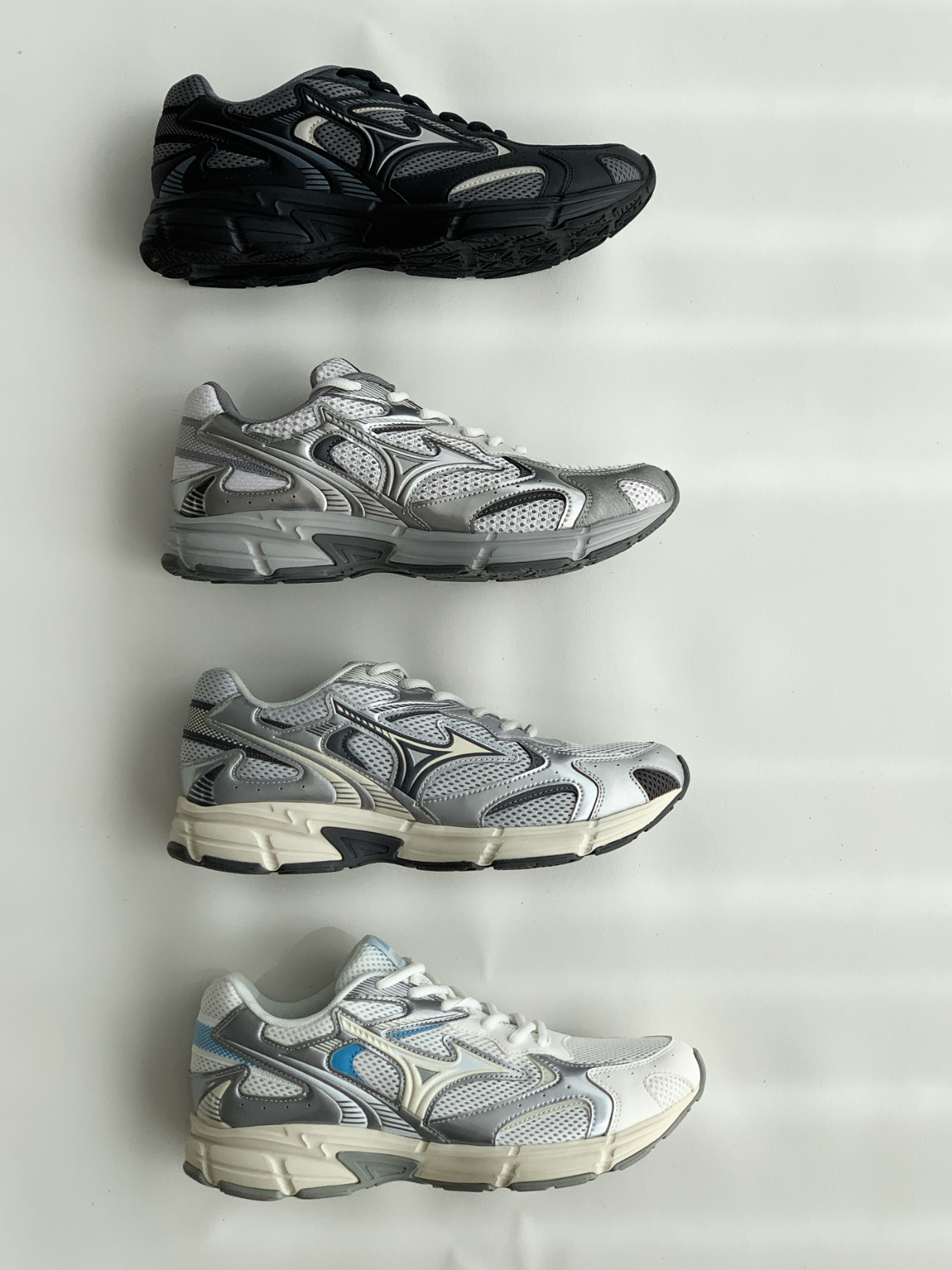 此人鞋商极高 | 4双高颜值休闲鞋搞定城市通勤look