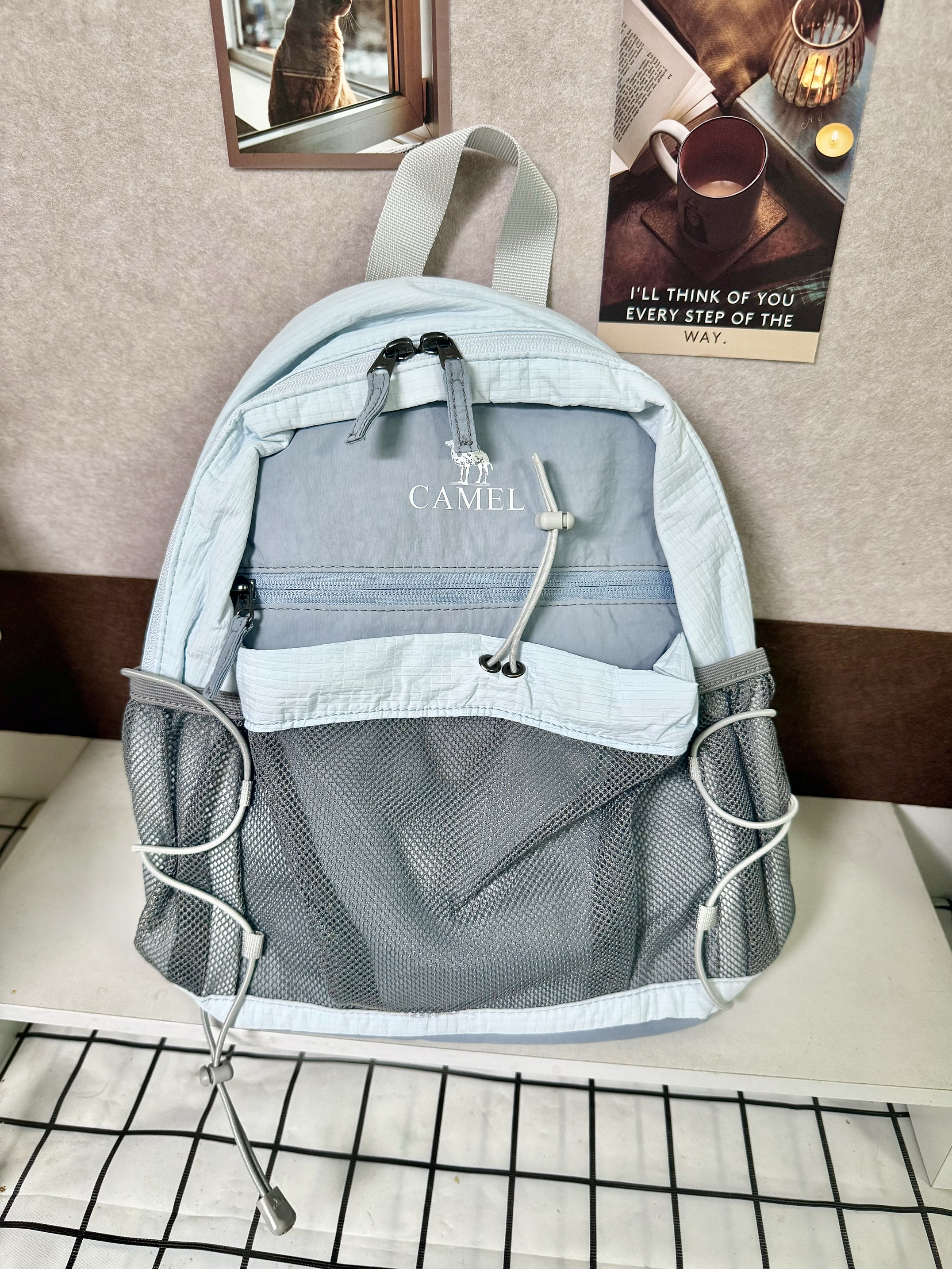 谁能拒绝一个雾霾蓝的ins风书包🎒呀～