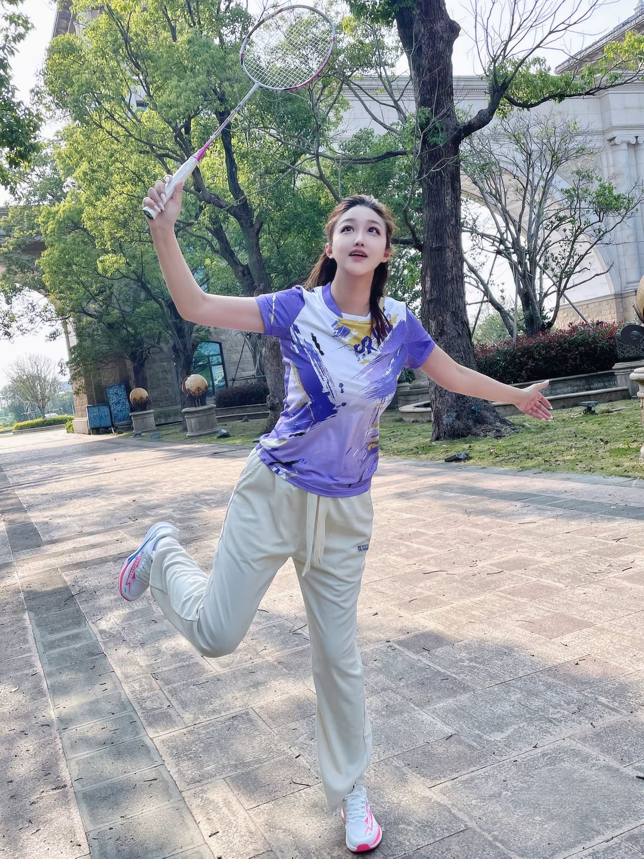 球场の元气少女