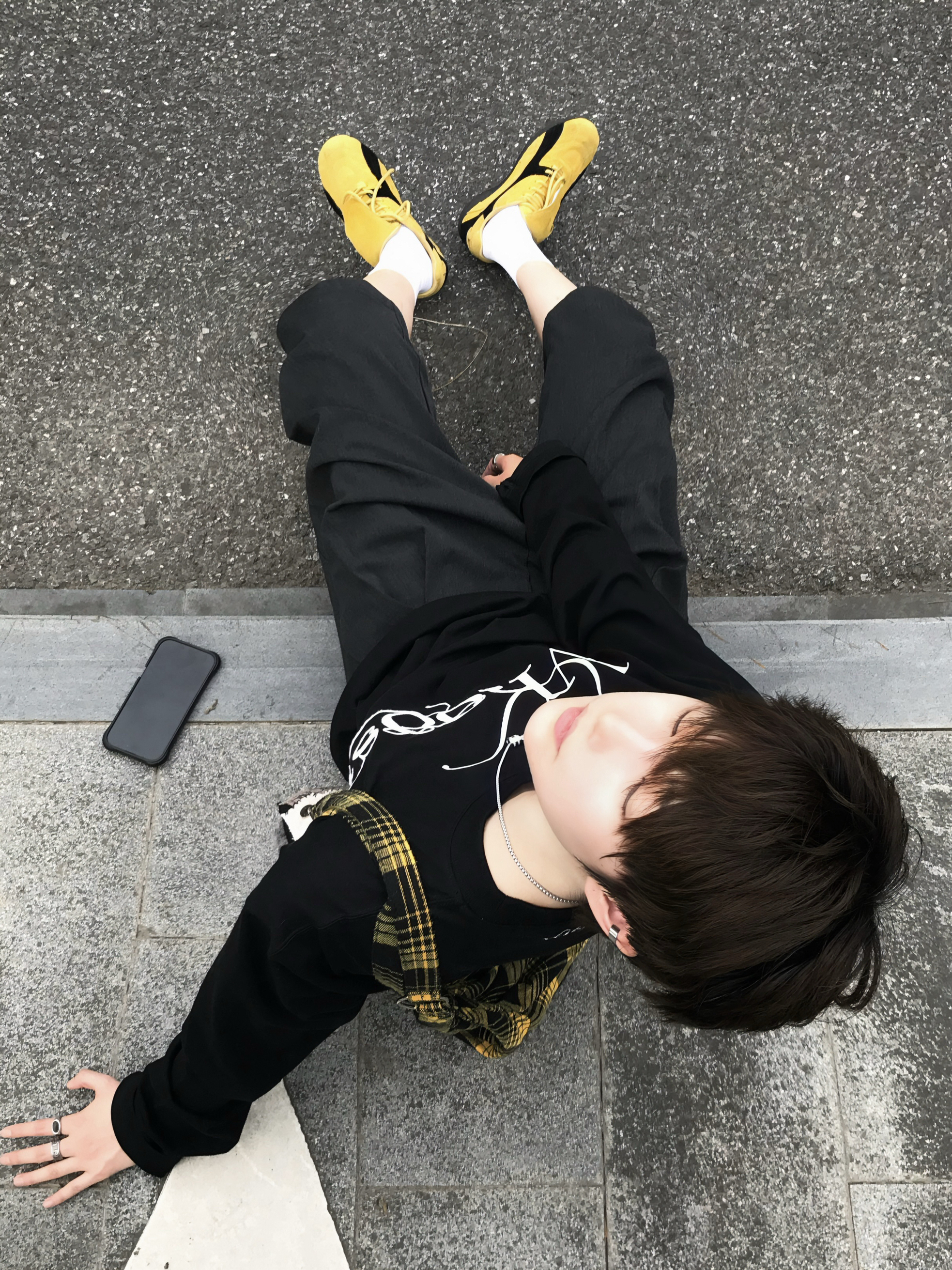 男生夏日穿搭公式｜自带慵懒感的韩系穿搭🫧