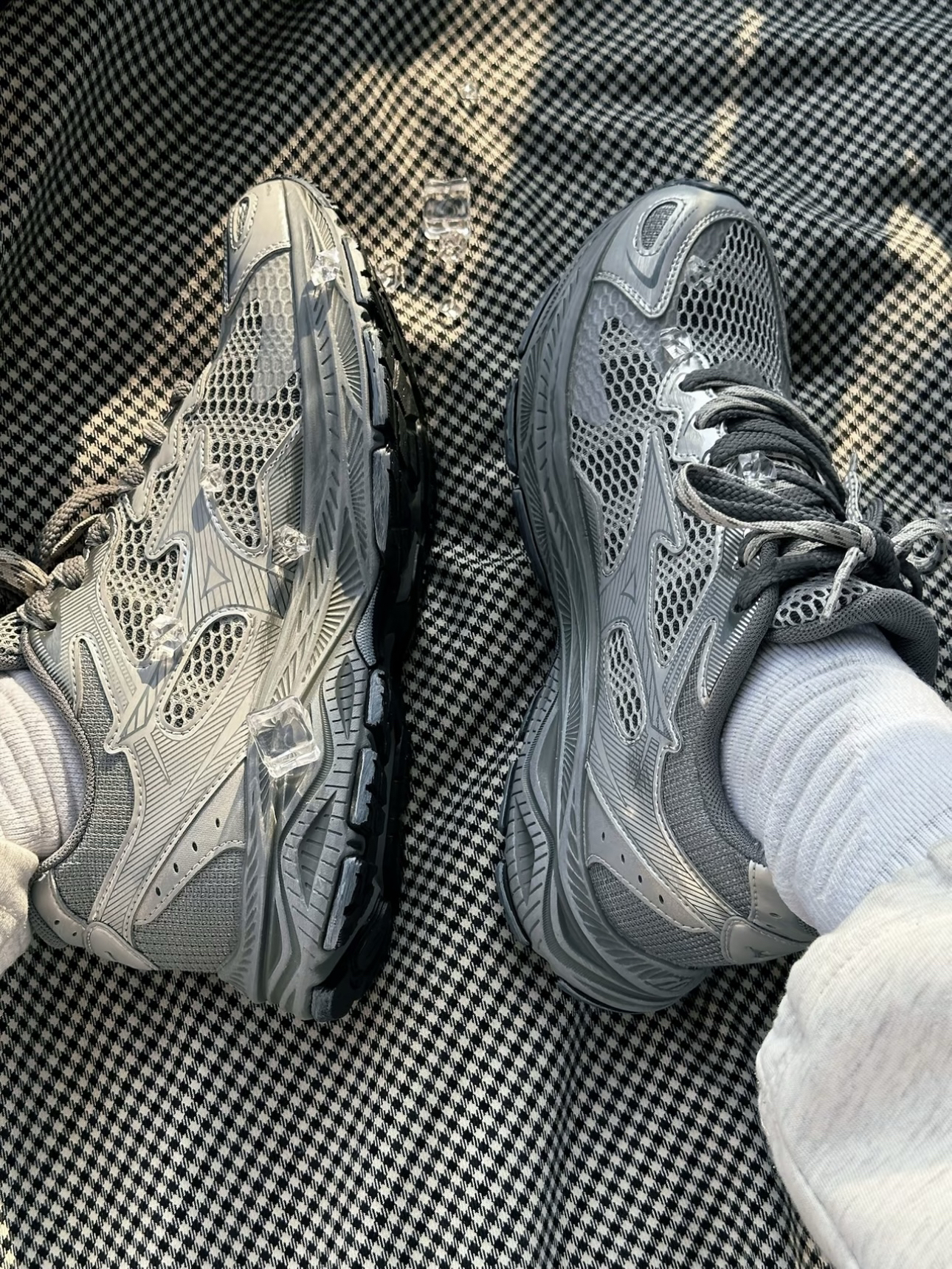 当我拿出这双复古鞋👟，阁下该如何应对！😼