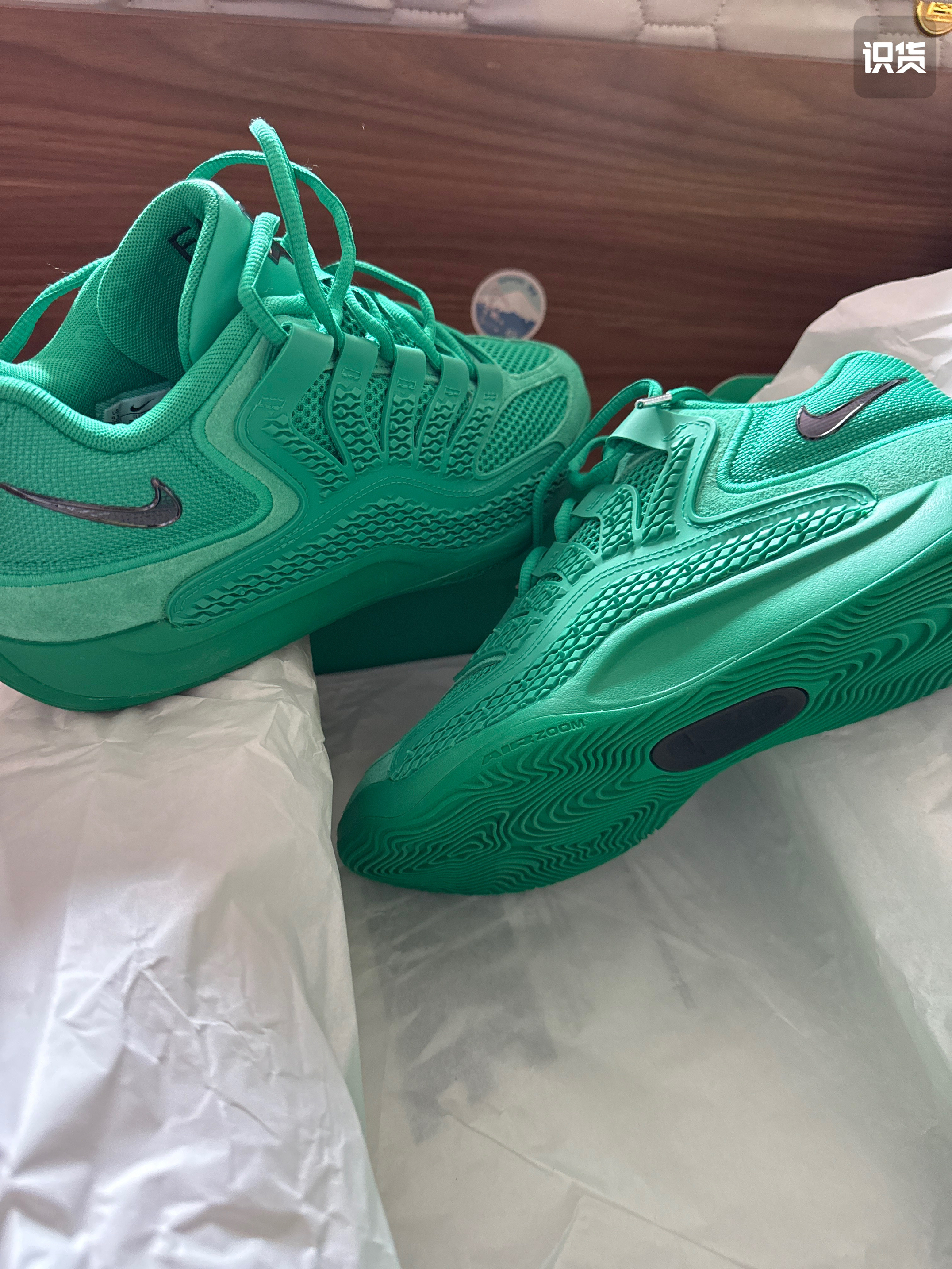 夏日清爽C位！绝美薄荷绿 Nike KD 18 开箱上脚