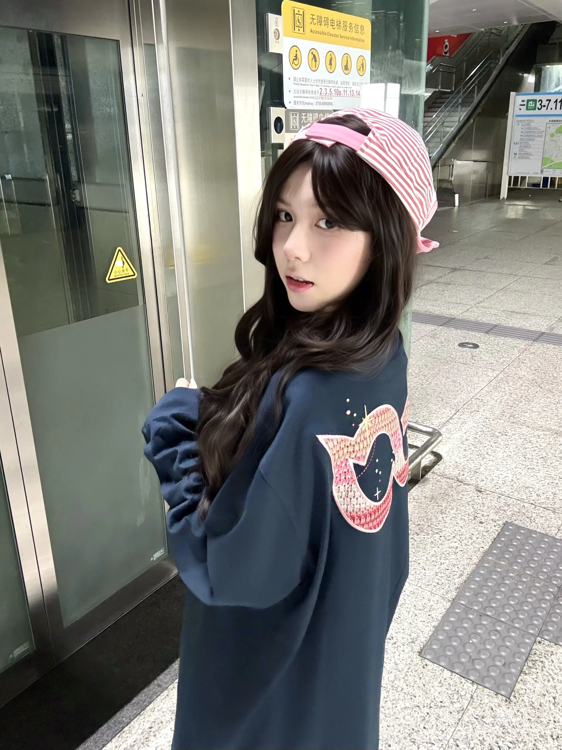 藏蓝美式长袖|甜酷少女感拿捏✨