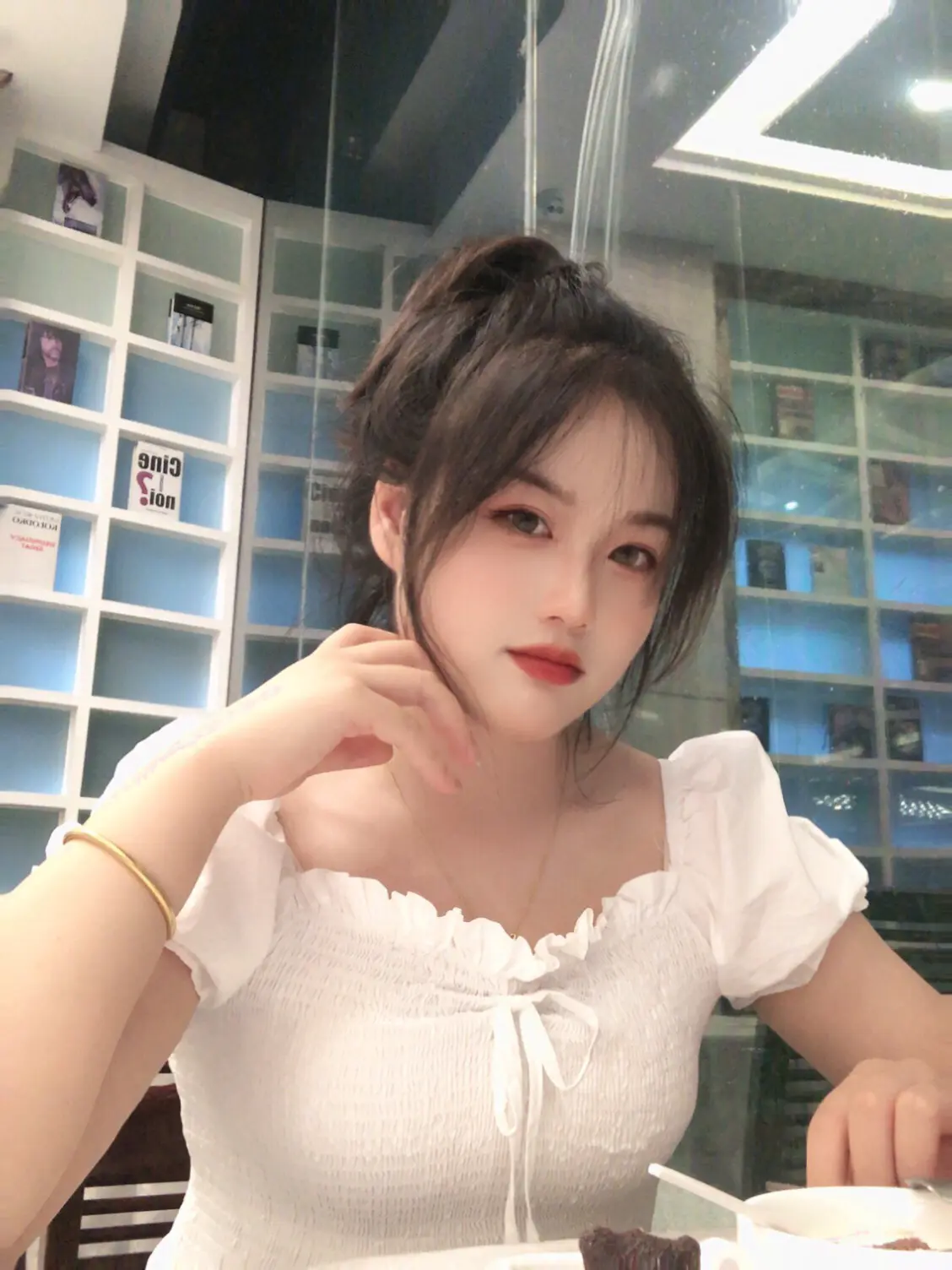 早秋假期出游穿搭 | 白➕蓝清新少女感拉满~