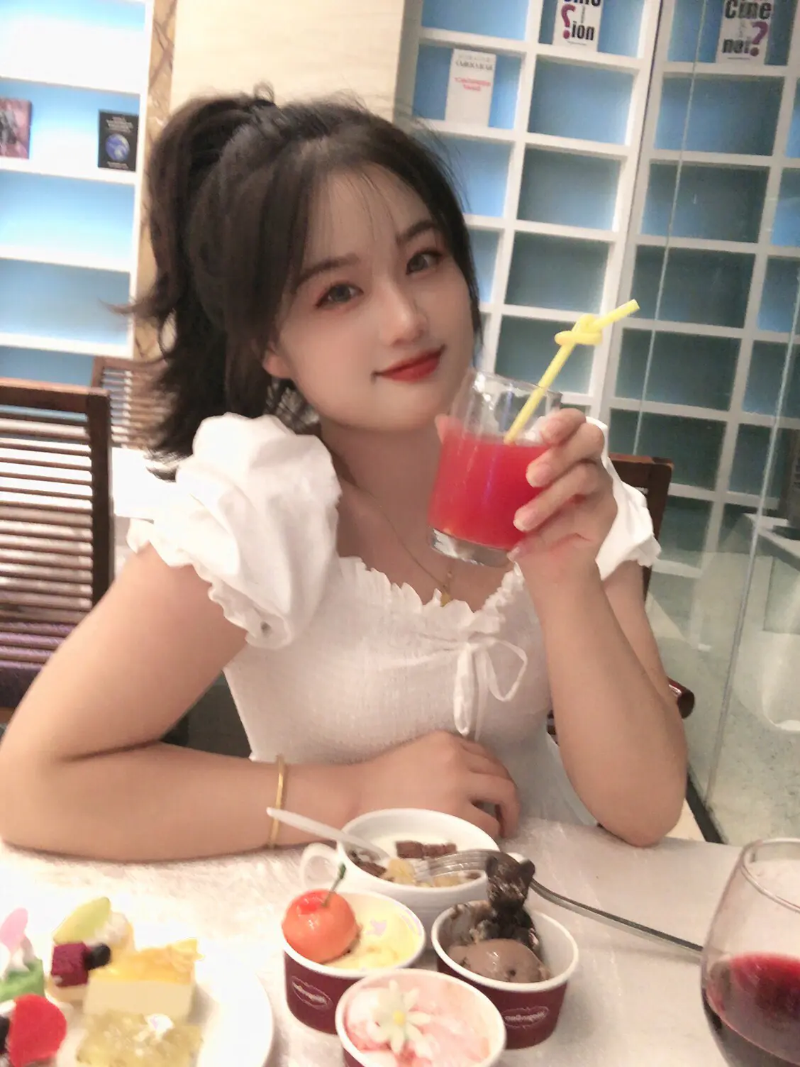早秋假期出游穿搭 | 白➕蓝清新少女感拉满~