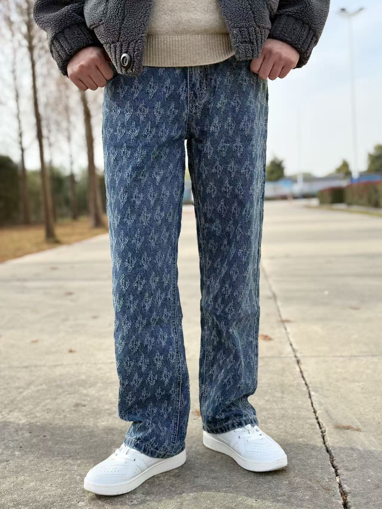 这条小提花牛仔裤被设计的也太有创意了吧！
