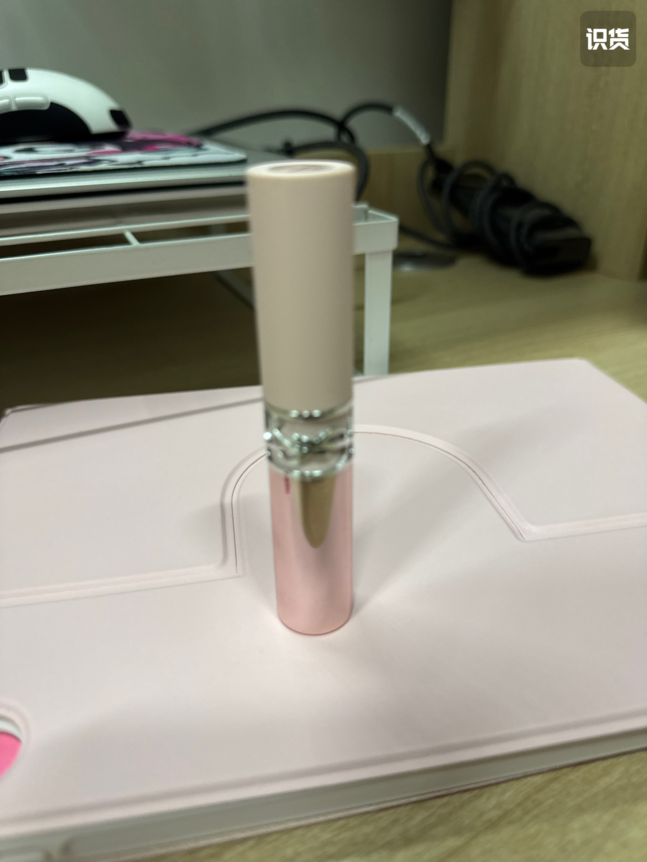 YSL裸粉细管03 清冷裸感天花板