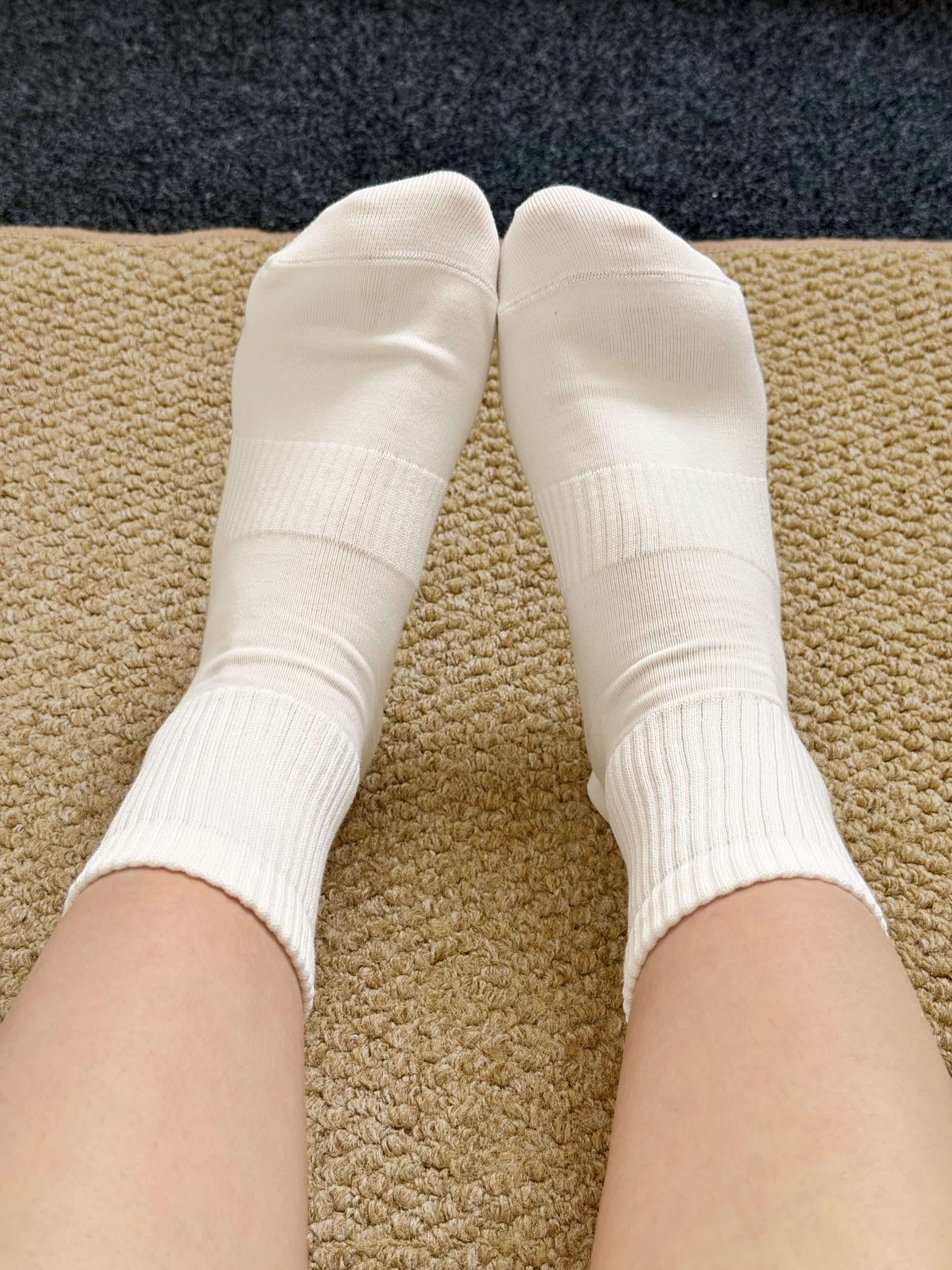 爱你老己 ˗ˋˏᰔᩚˎˊ˗ 软fufu白棉袜搭老爹鞋太舒服啦!!