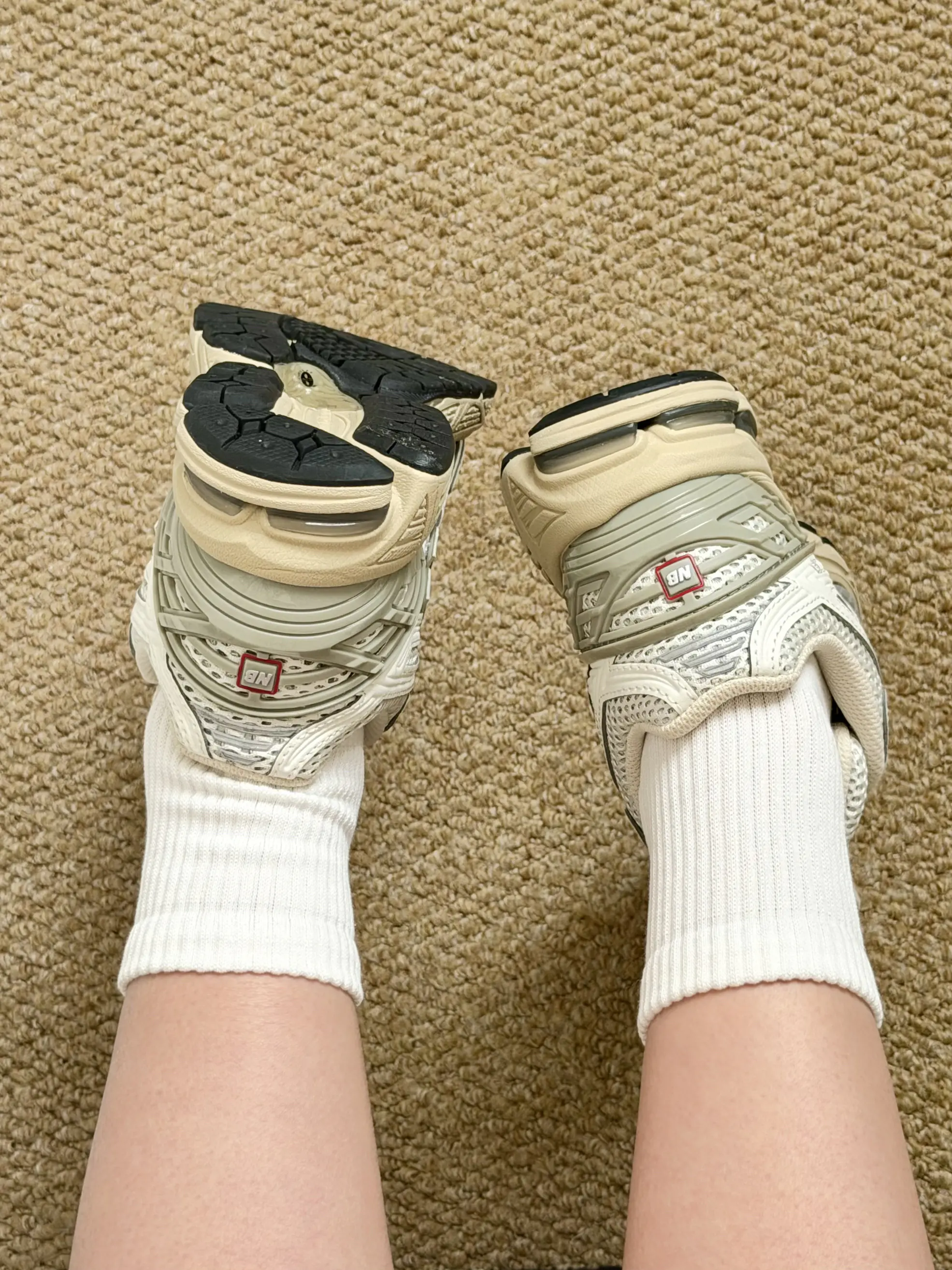 爱你老己 ˗ˋˏᰔᩚˎˊ˗ 软fufu白棉袜搭老爹鞋太舒服啦!!