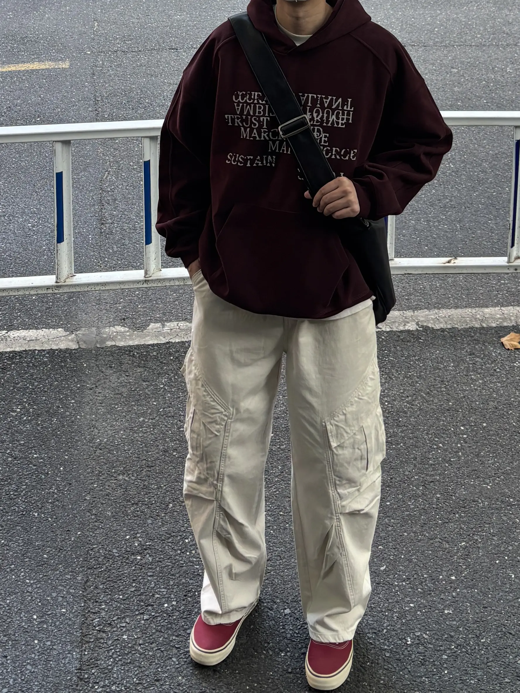 色彩混搭穿出松弛休闲格调🤩