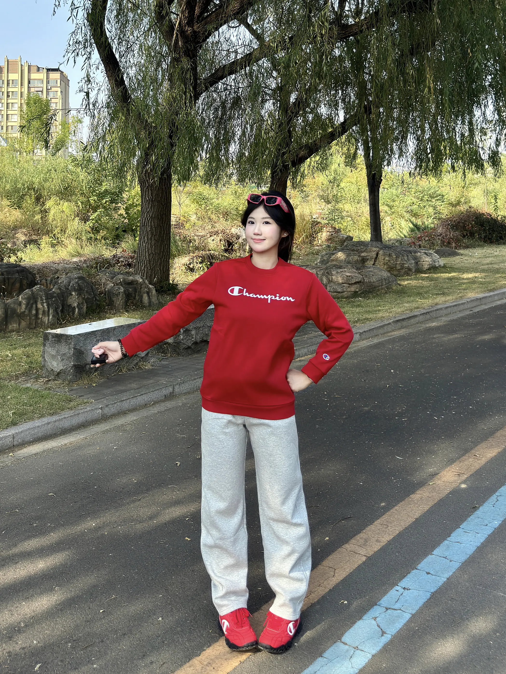不是吧冠军童装🏆介套多巴胺红也太有活力了🟥