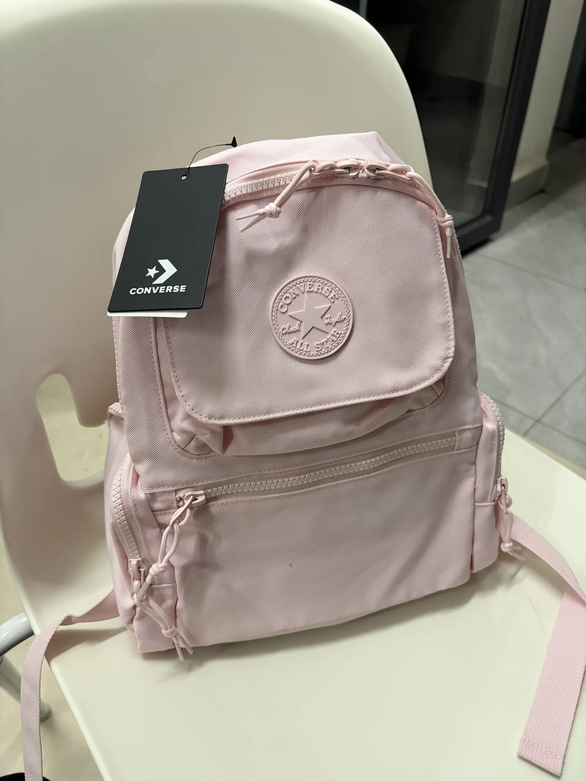 背面一般,但正面…