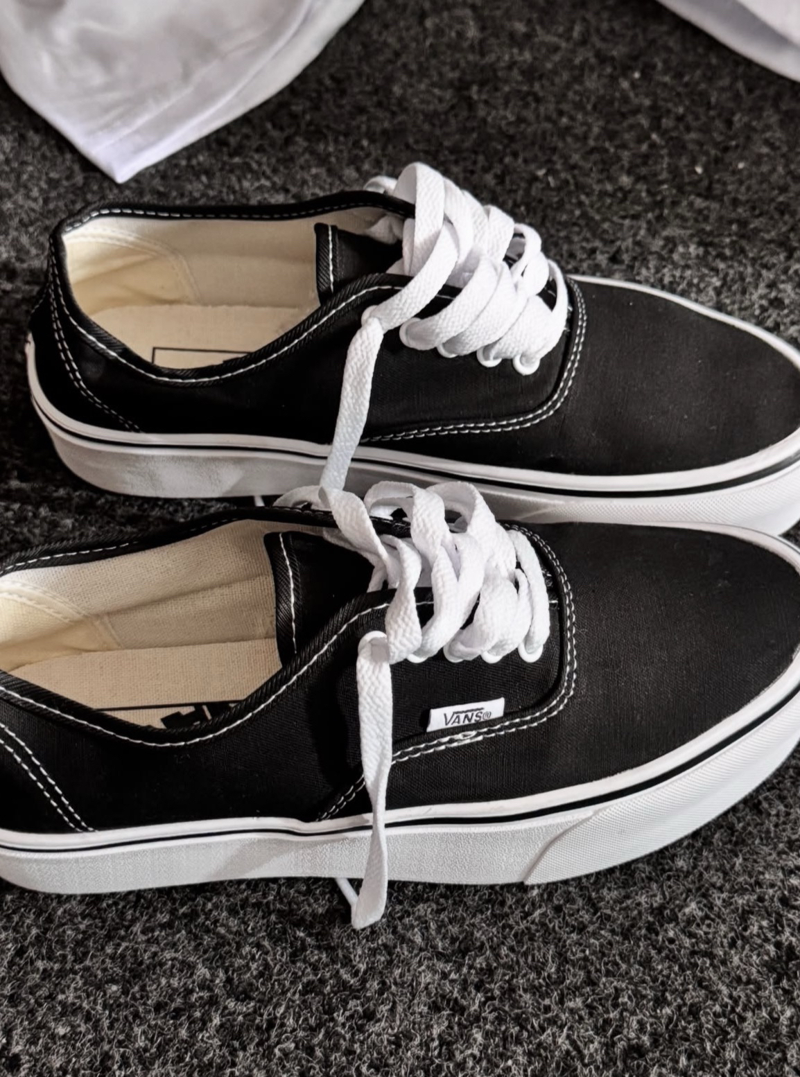 Vans Authentic厚底|经典黑白帆布鞋