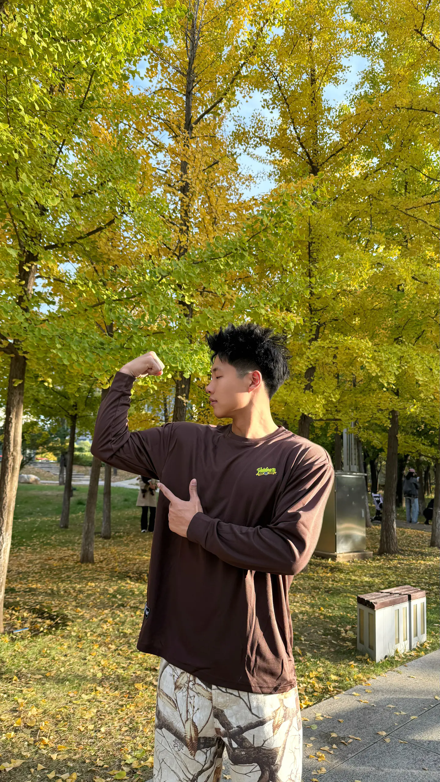 秋日户外松弛感|维动这件长袖太好穿🍂