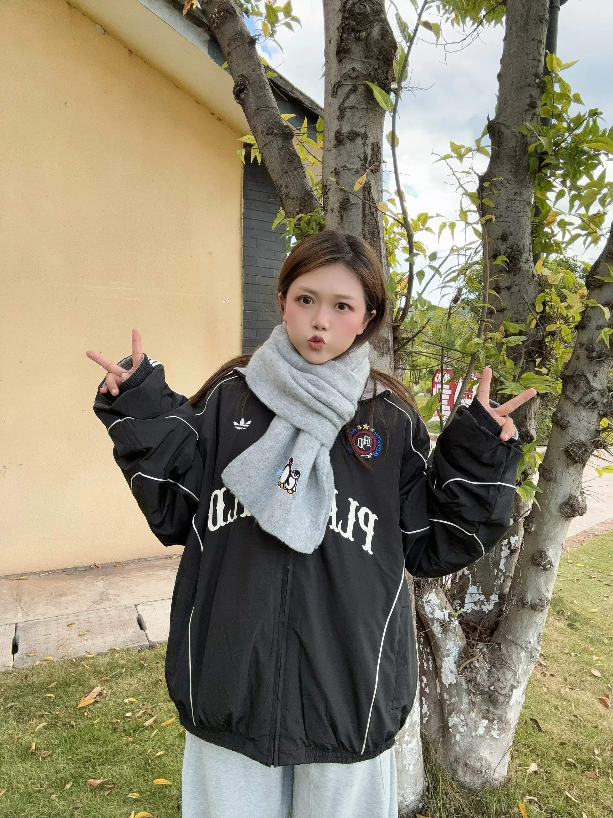 这个小企鹅有点美萌哦!