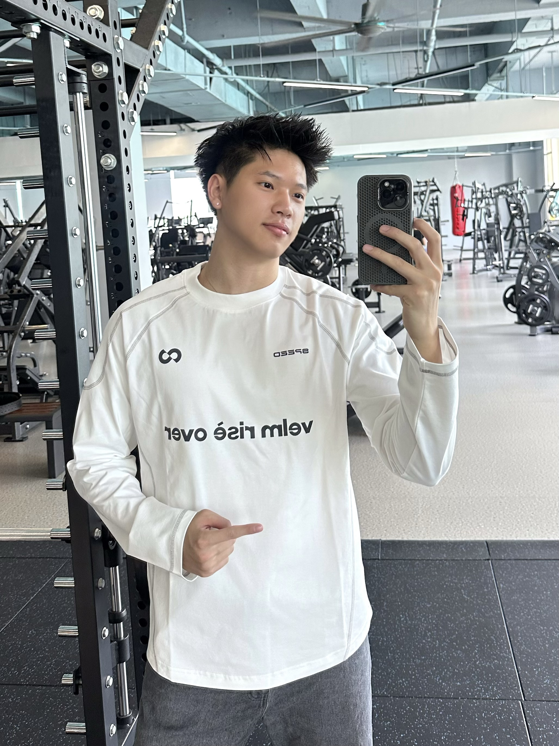 早秋高级感OOTD|简单干净永远都是主旋律!🤍