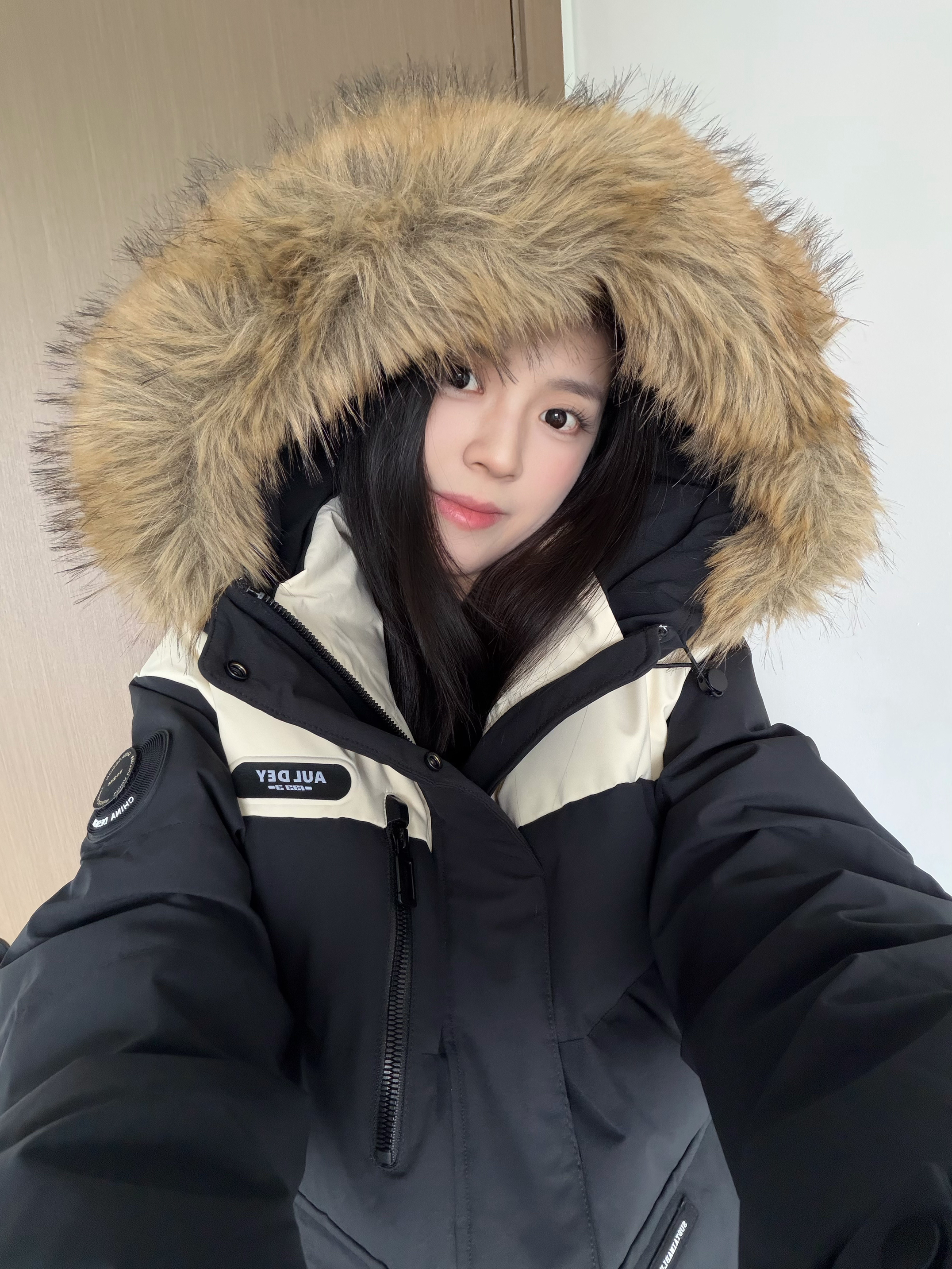 今年的第一件大毛领工装羽绒服暖和又帅气！！