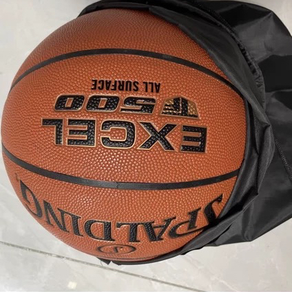 传奇篮球——室外党防滑神助攻！🏀