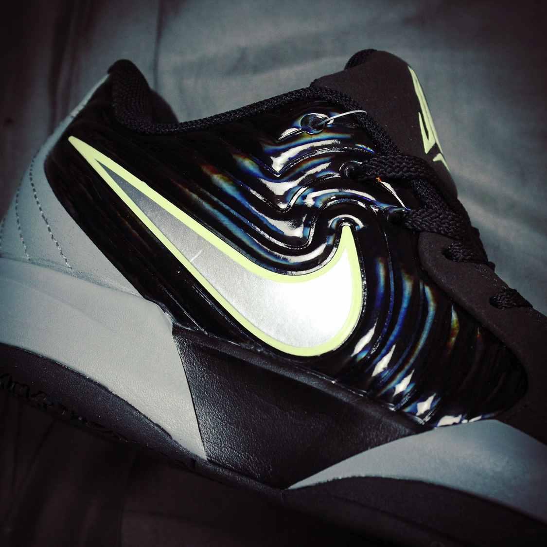 Nike 莫兰特2代系列:「腰王」的球场秘密武器