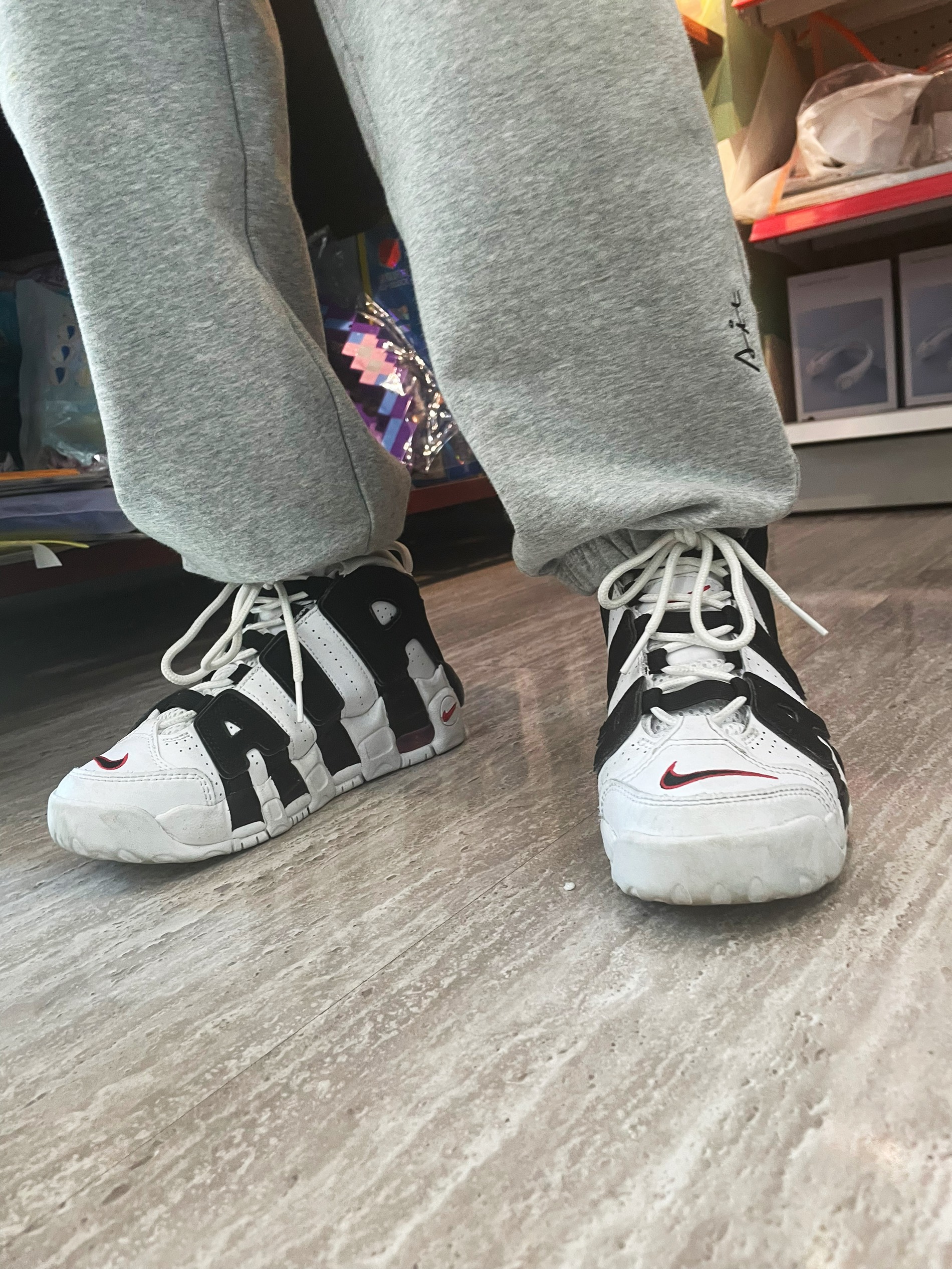 Nike Air More Uptempo 大AIR 黑白经典配色皮蓬这双老鞋颜值真的永不过时🔥