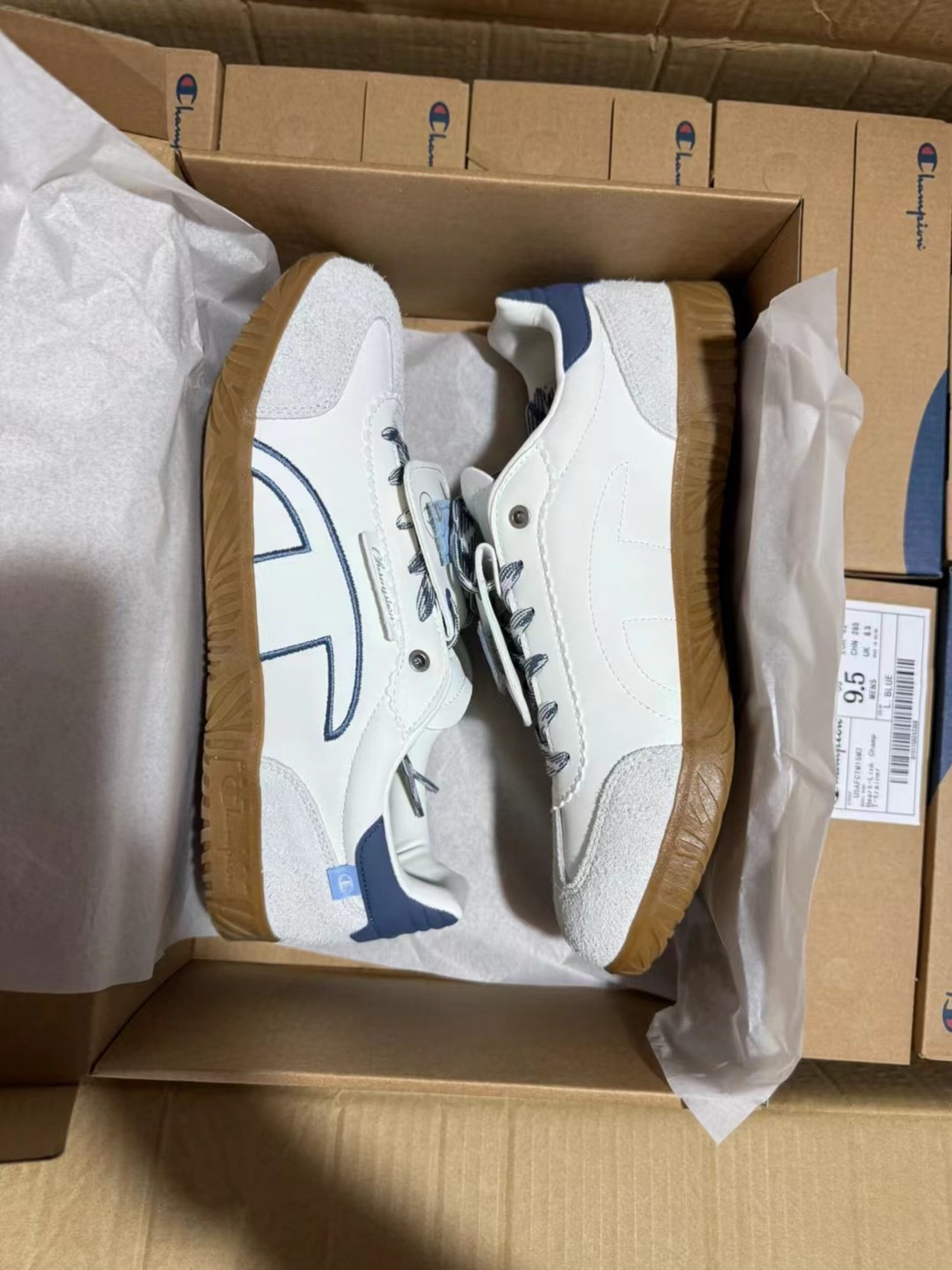 一双很有颜值的鞋子