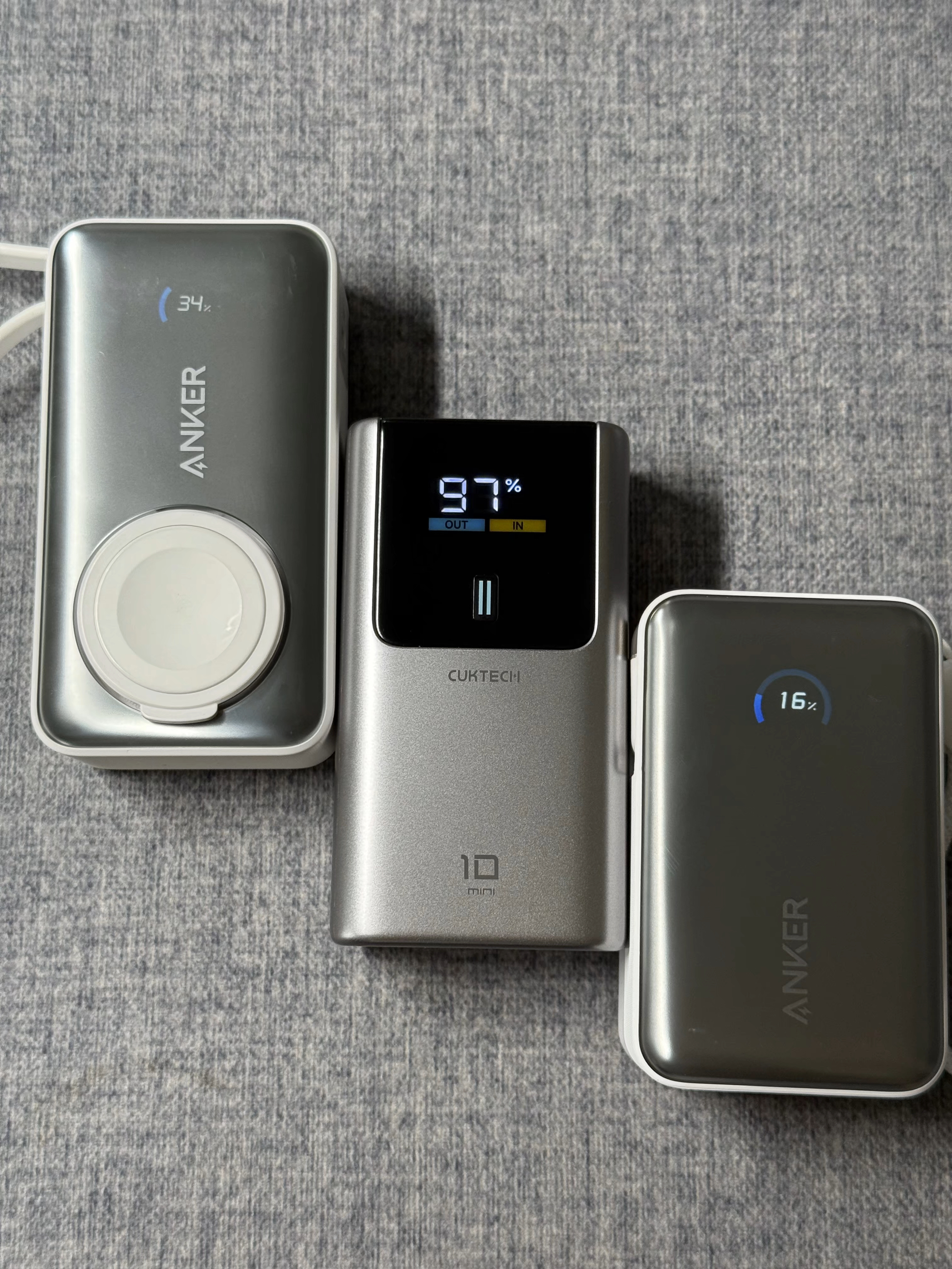 3款小体积的10000毫安充电宝