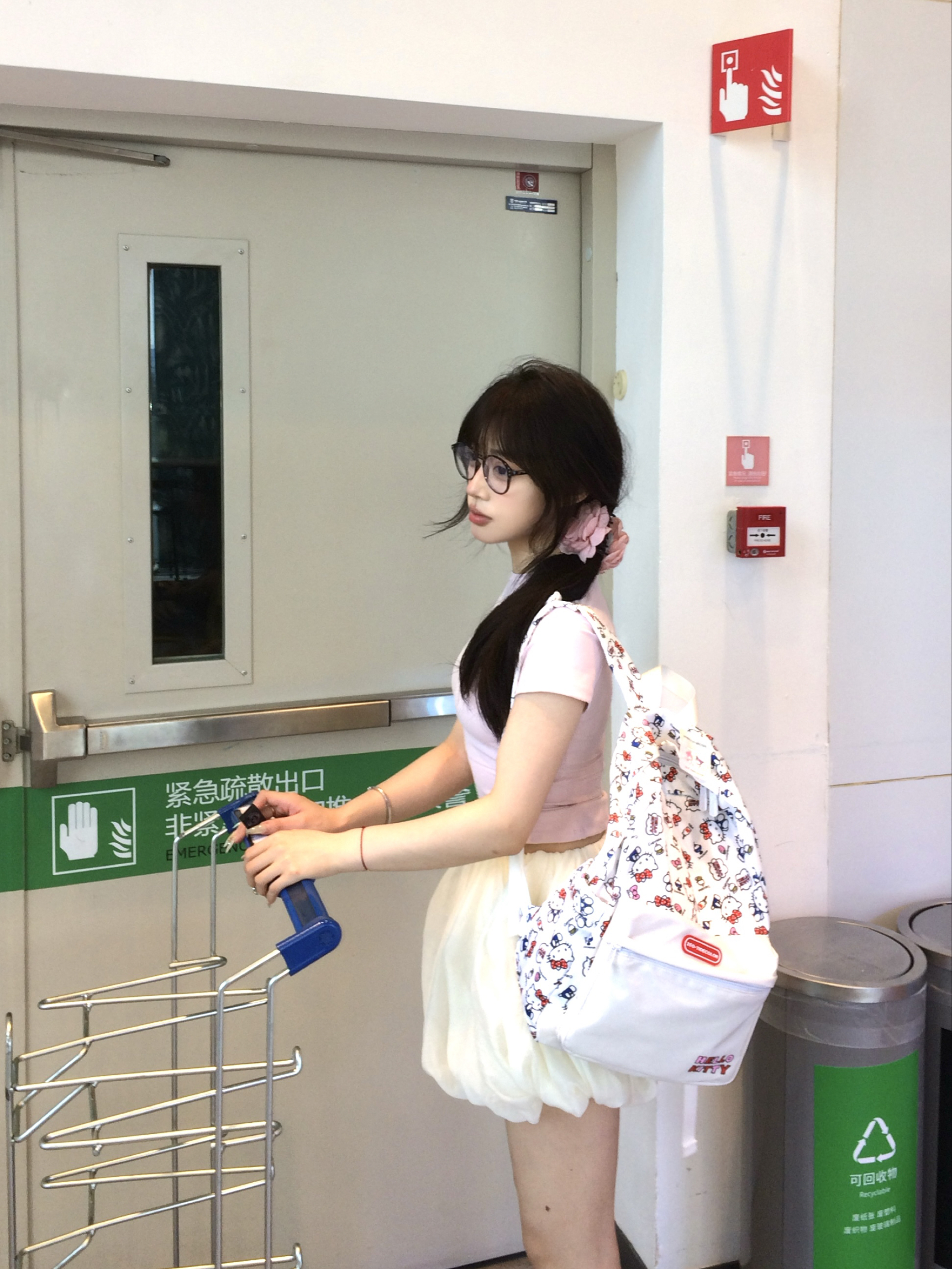 09 女高🎒.