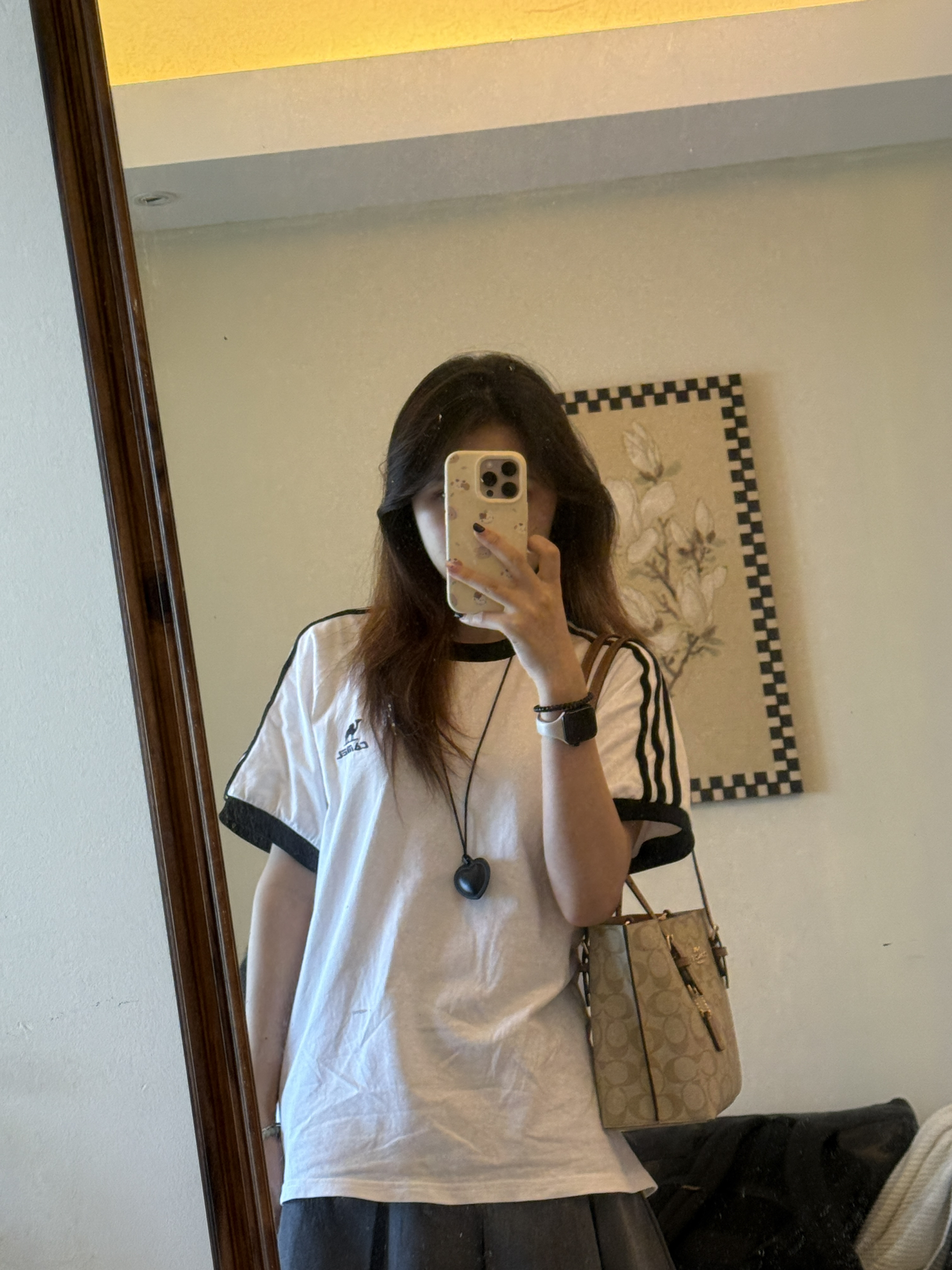 太好看了吧，鞋子也是绝了百搭，包包也非常