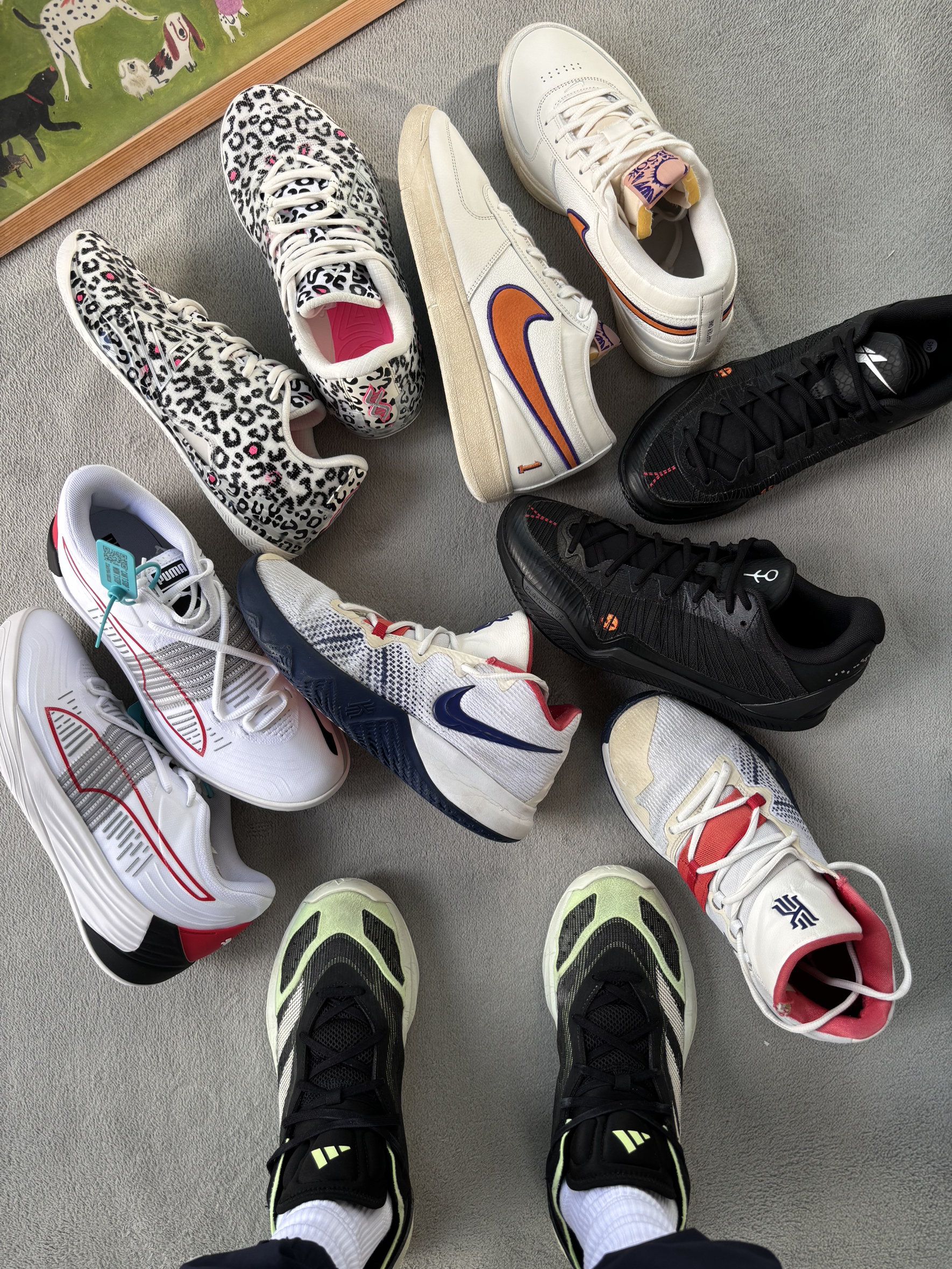 以前是一双鞋穿到烂 现在是一双鞋也穿不烂