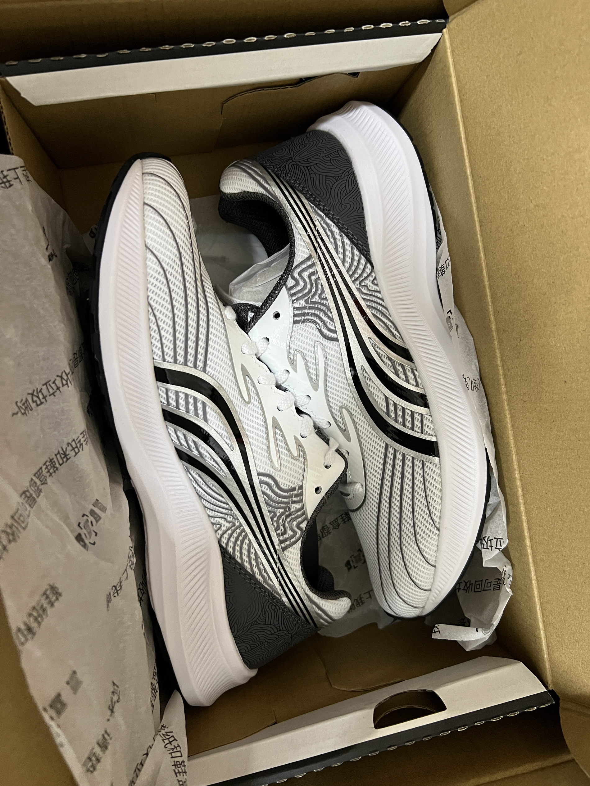 ❗️多威跑步鞋开箱分享