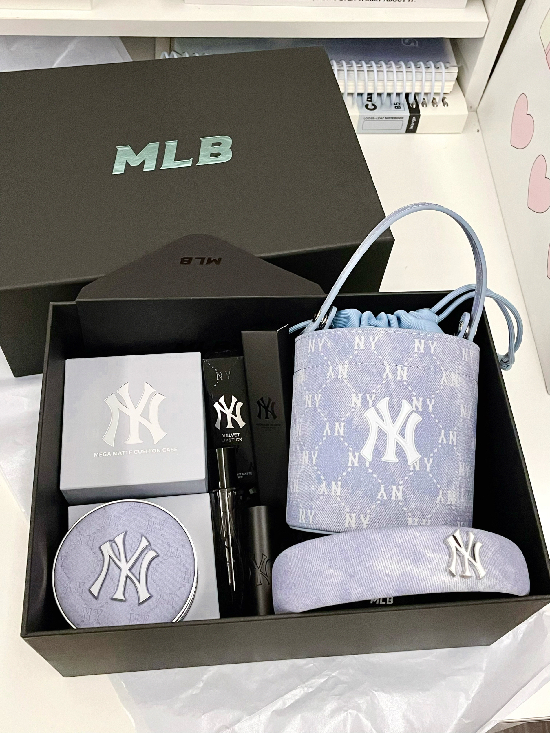 还得是MLB啊~丹宁限定礼盒太高级了