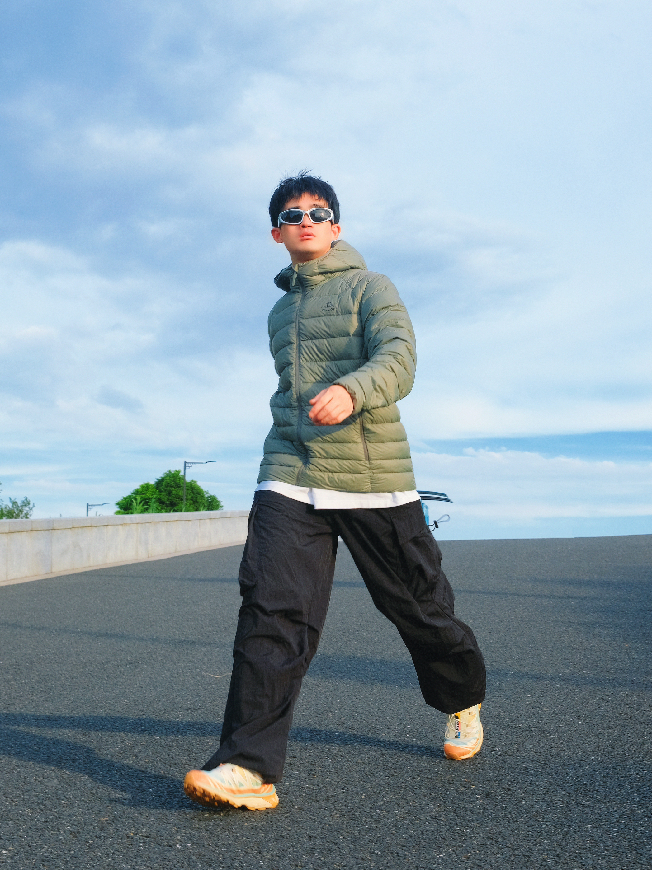 通勤秒切郊游模式🏙️→🌿｜这件羽绒服成了我的秋冬万能牌
