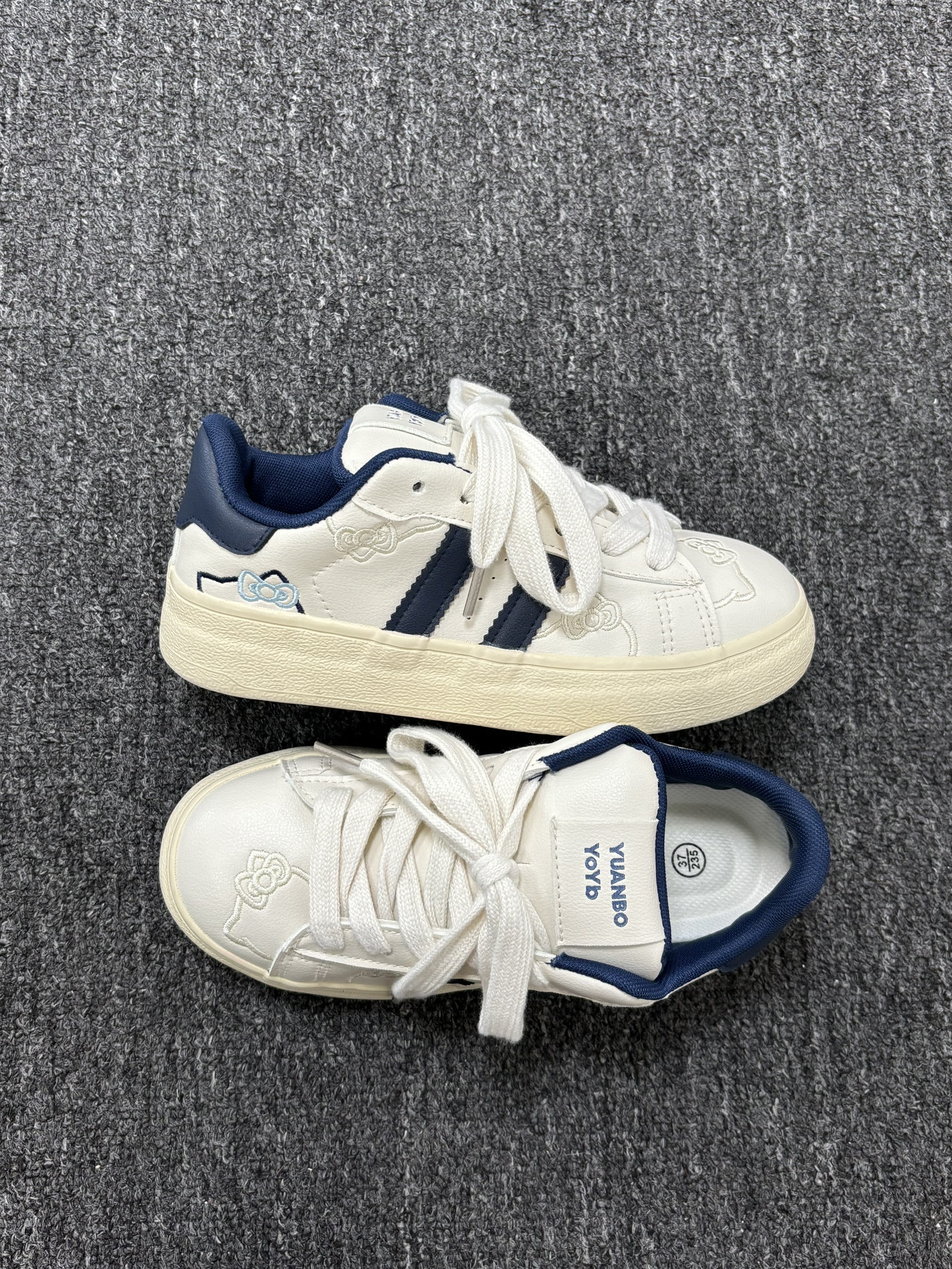 💙藏青色板鞋👟简约大方的板鞋谁看不迷糊啊啊啊~