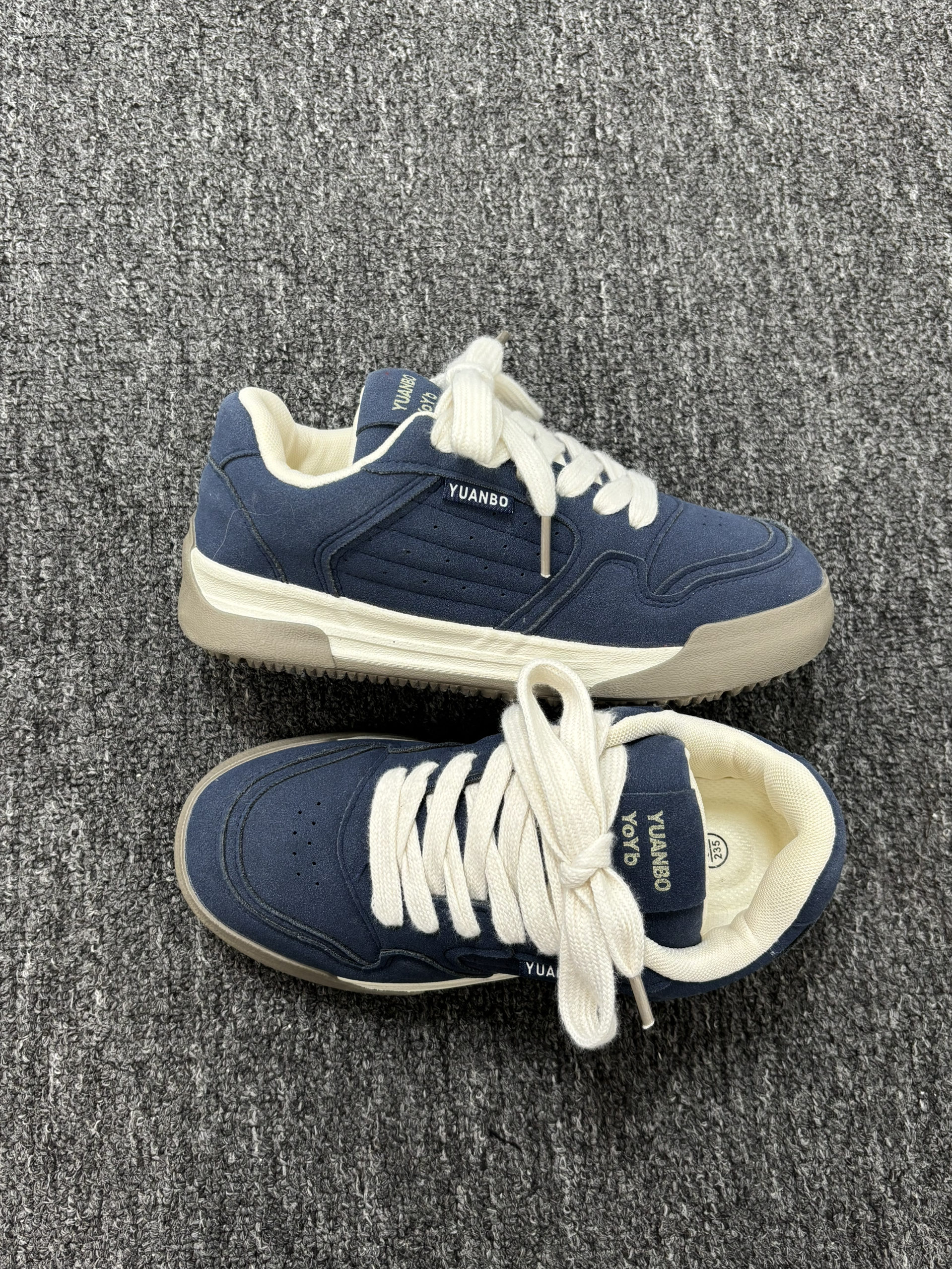💙藏青色板鞋👟简约大方的板鞋谁看不迷糊啊啊啊~